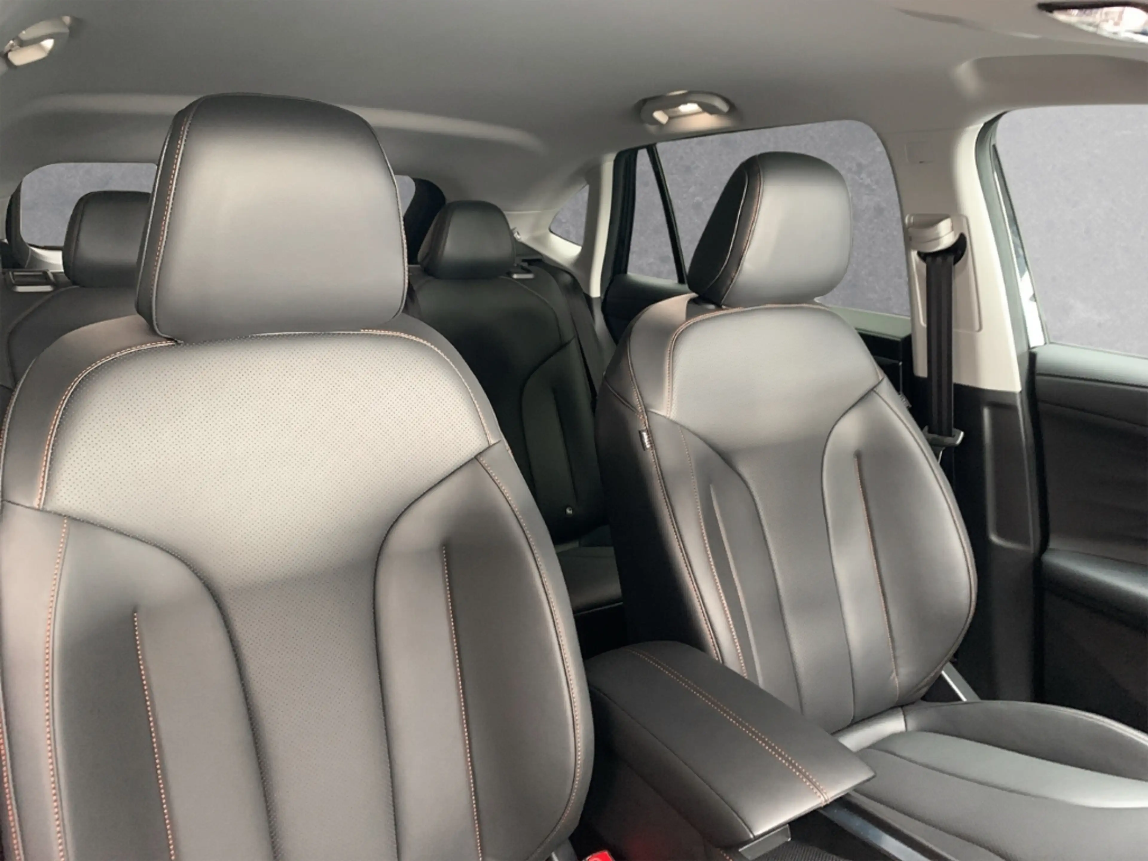 MG EHS Luxury Hybrid MY24 200 kW 360 Kamera iSmart — photo 13