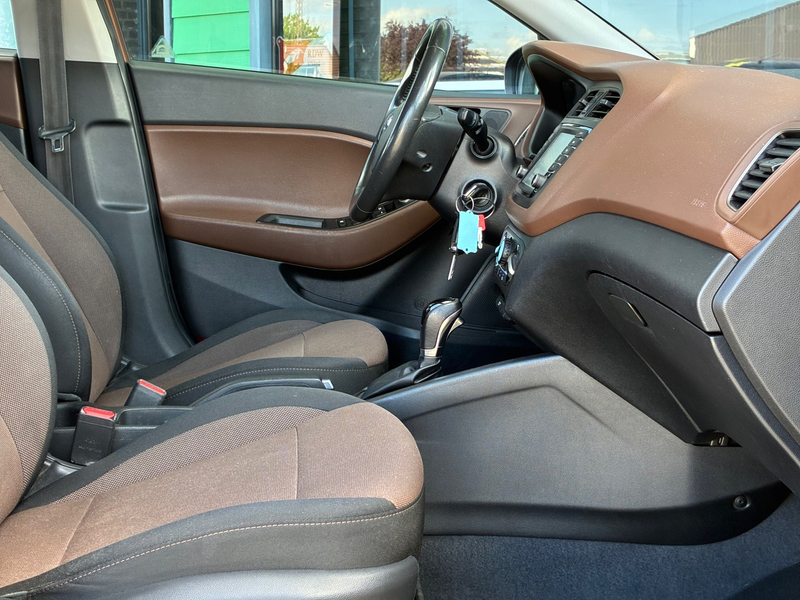 Hyundai i20 1.0 T-GDI Comfort |Automaat|Airco|Camera|Navigatie — photo 14
