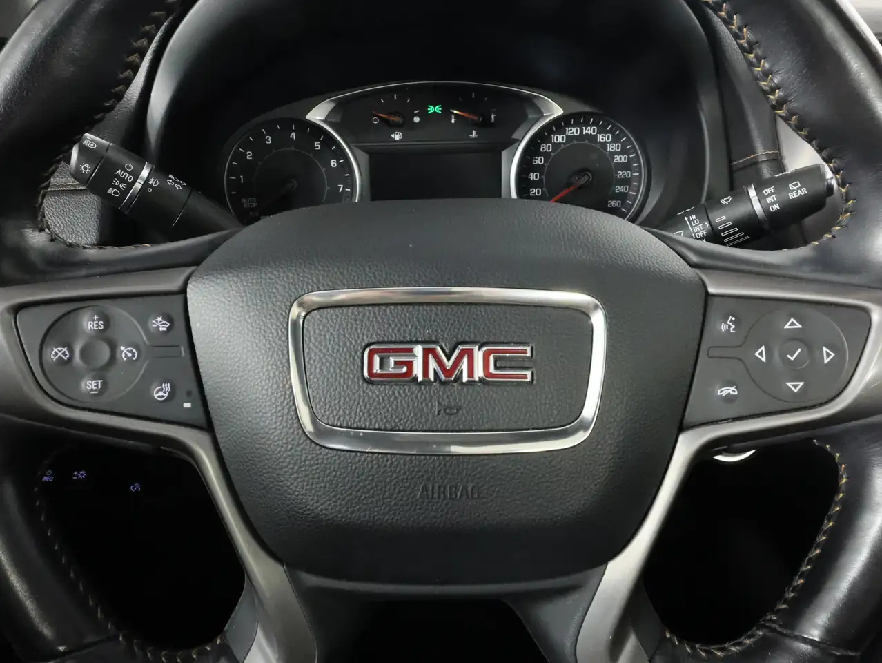 GMC Terrain снимка GMC Terrain