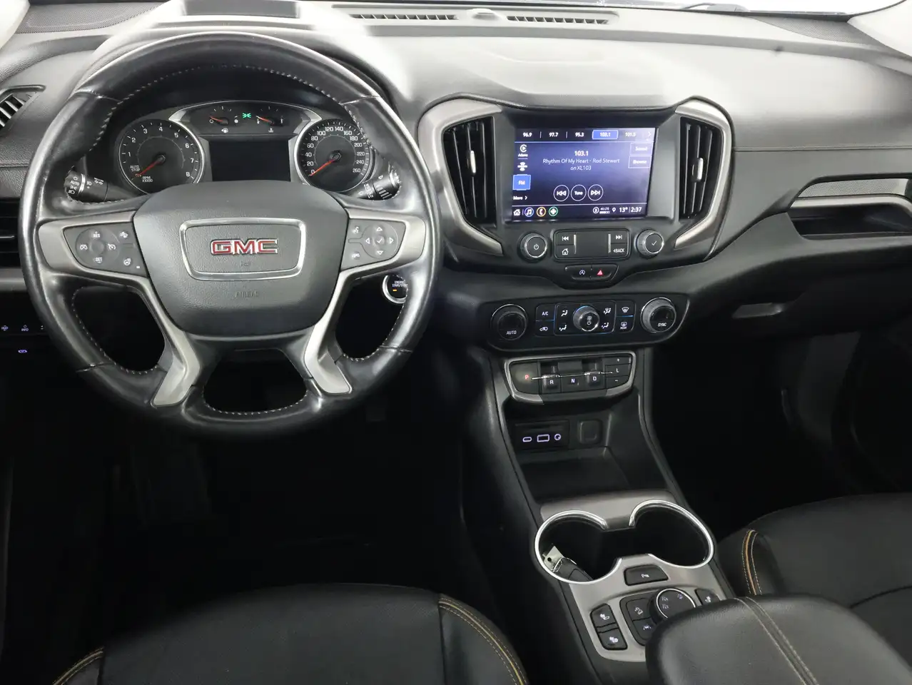 GMC Terrain снимка GMC Terrain