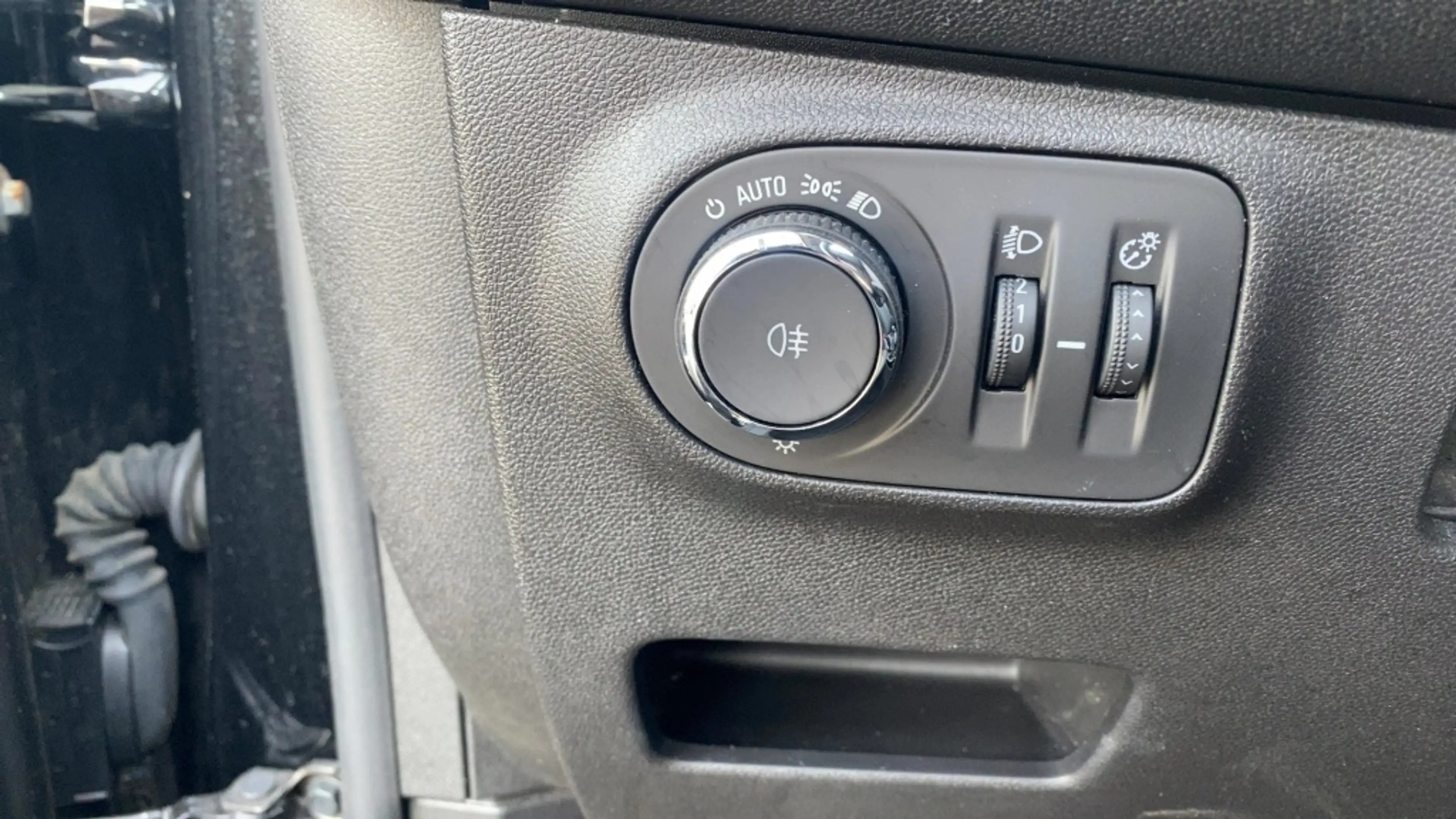 Opel Adam 1.4 Jam Cabriodak, Airco — photo 10