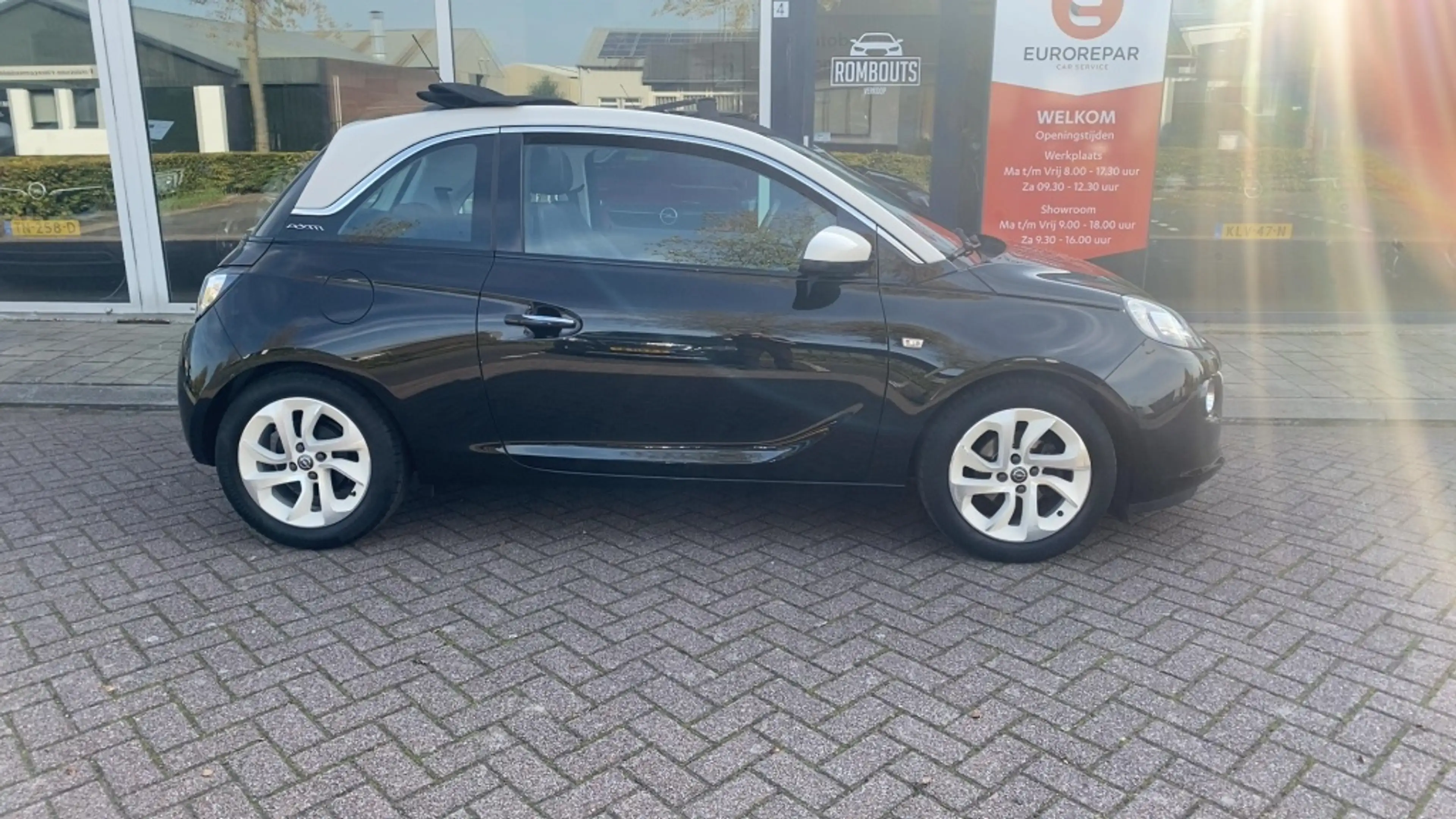 Opel Adam 1.4 Jam Cabriodak, Airco — photo 26