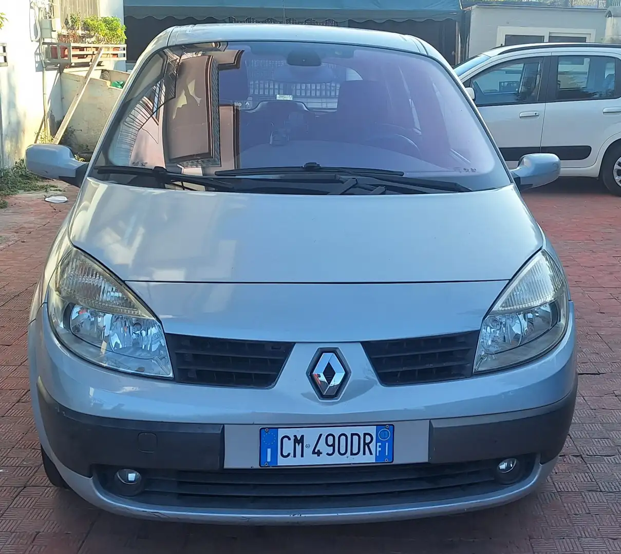 Renault Scenic 1.9 dci Luxe Dynamique - 1