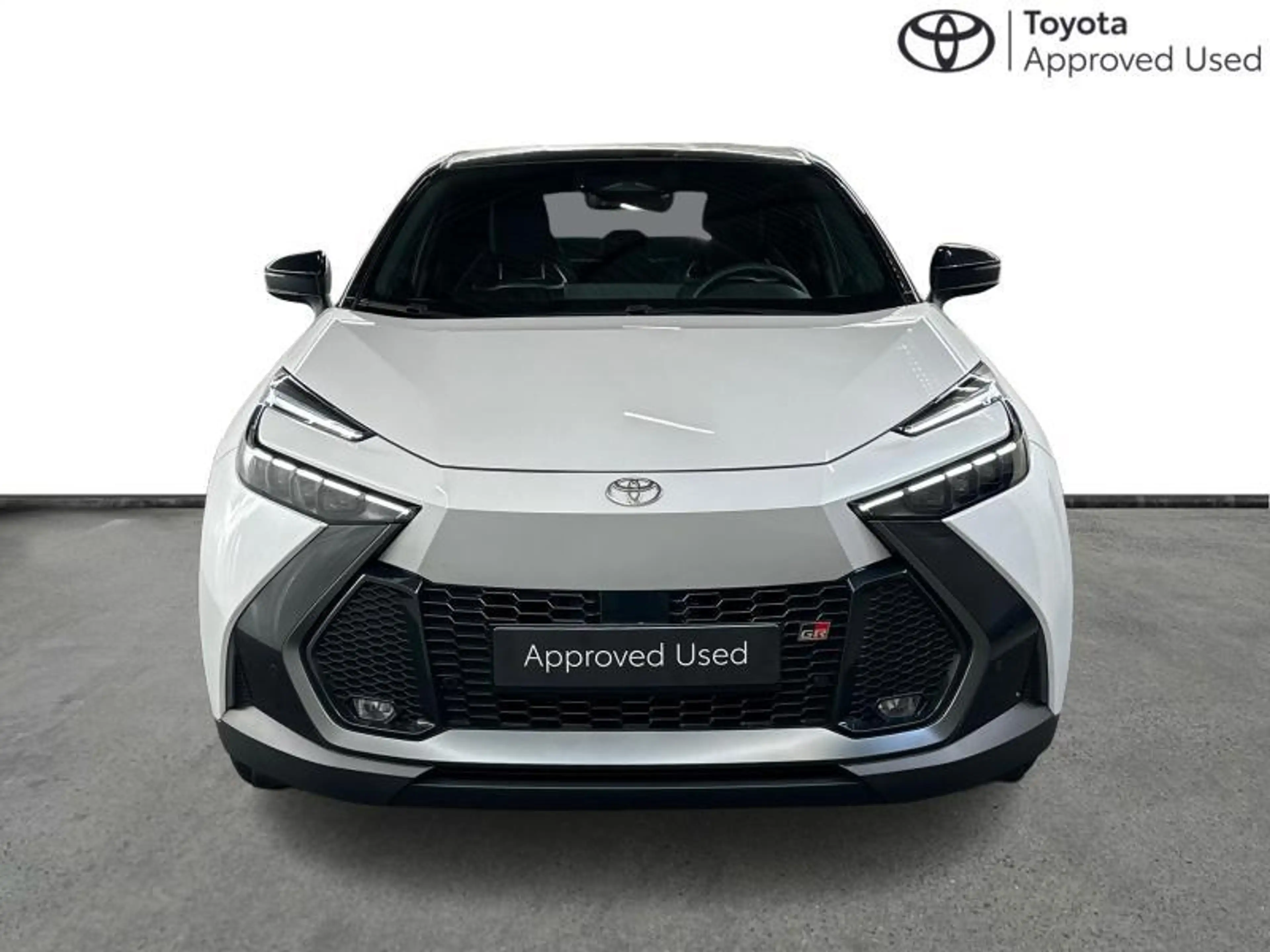 Toyota C-HR 197hp HEV GR Sport BiTone | carplay | camera — photo 5