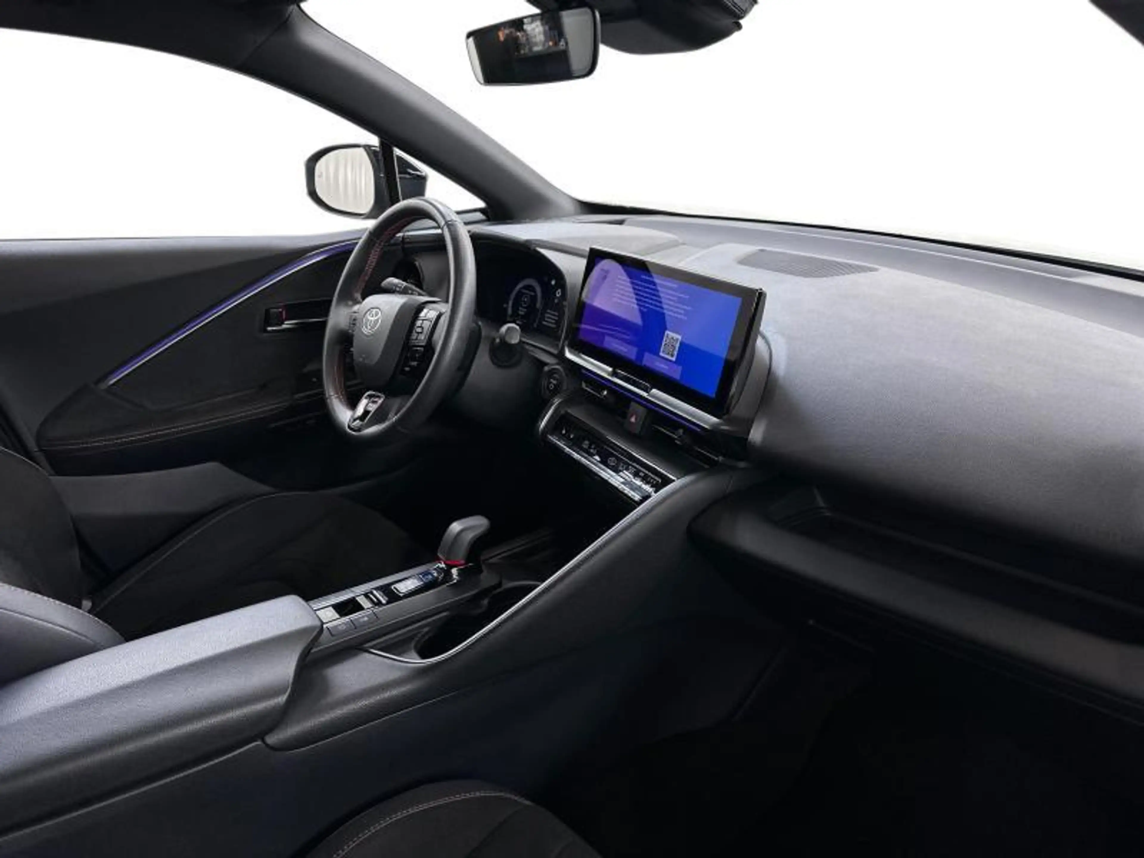 Toyota C-HR 197hp HEV GR Sport BiTone | carplay | camera — photo 6
