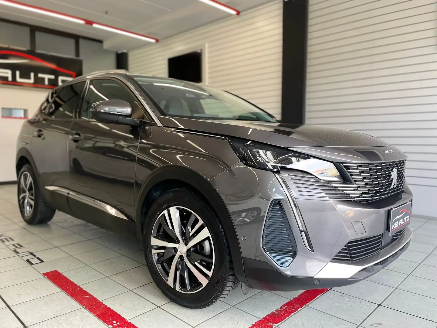 Peugeot 3008 1.5 bluehdi Allure s Grigio - 2