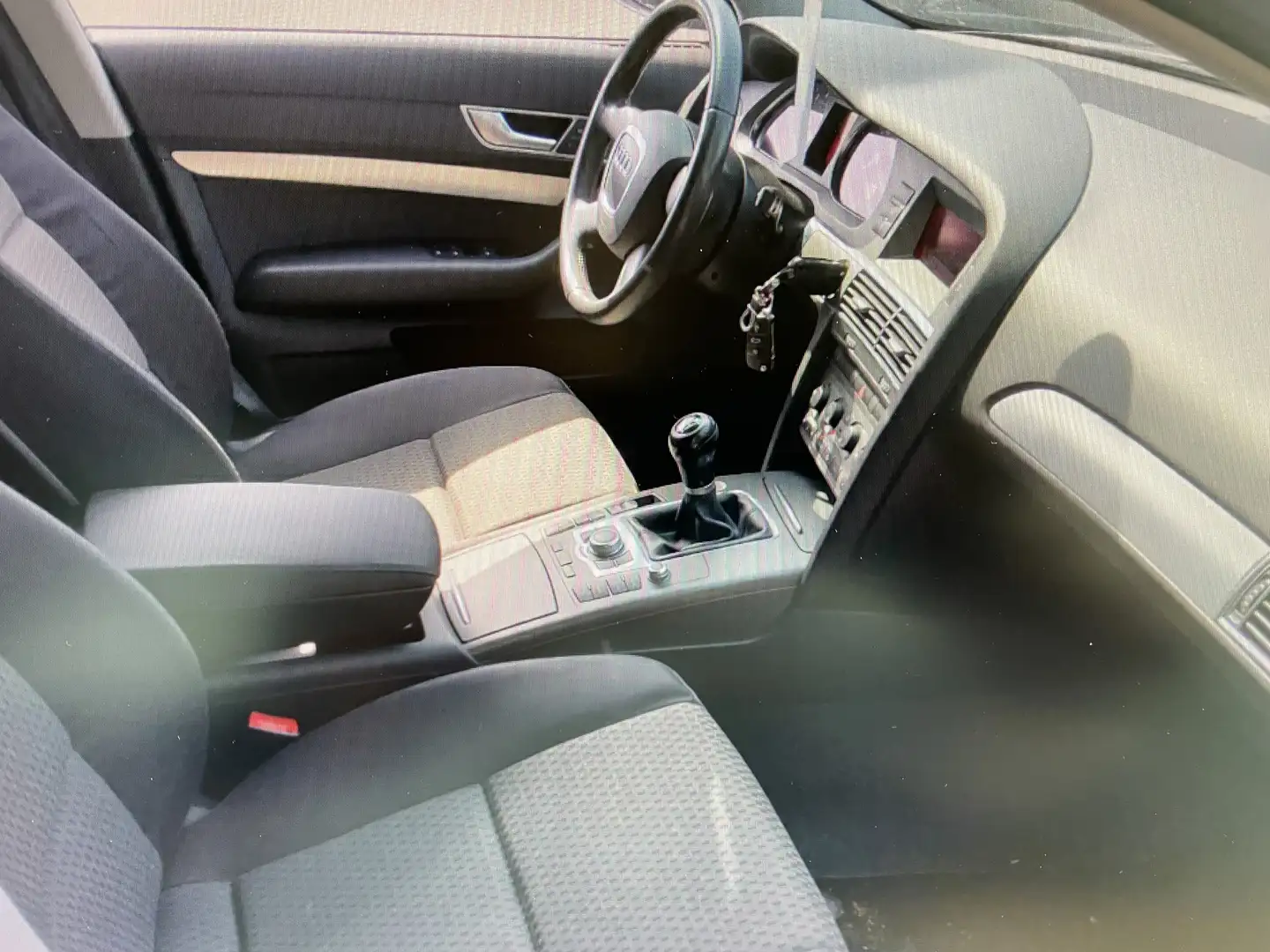 Audi A6 2.4 Scheckheft - sehr gepflegt Silber - 1