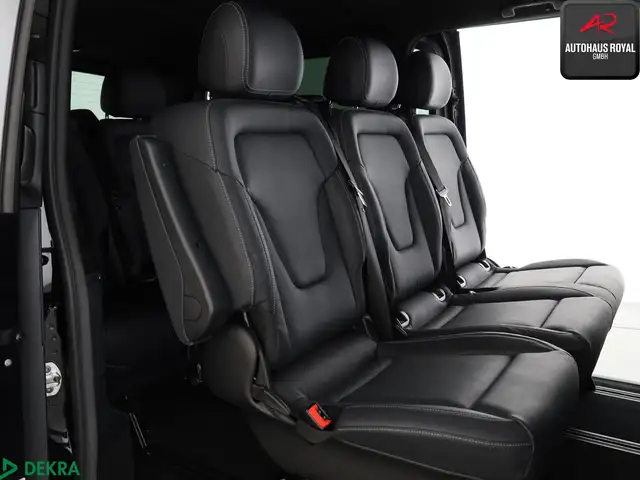 Mercedes-Benz V-Class view 12