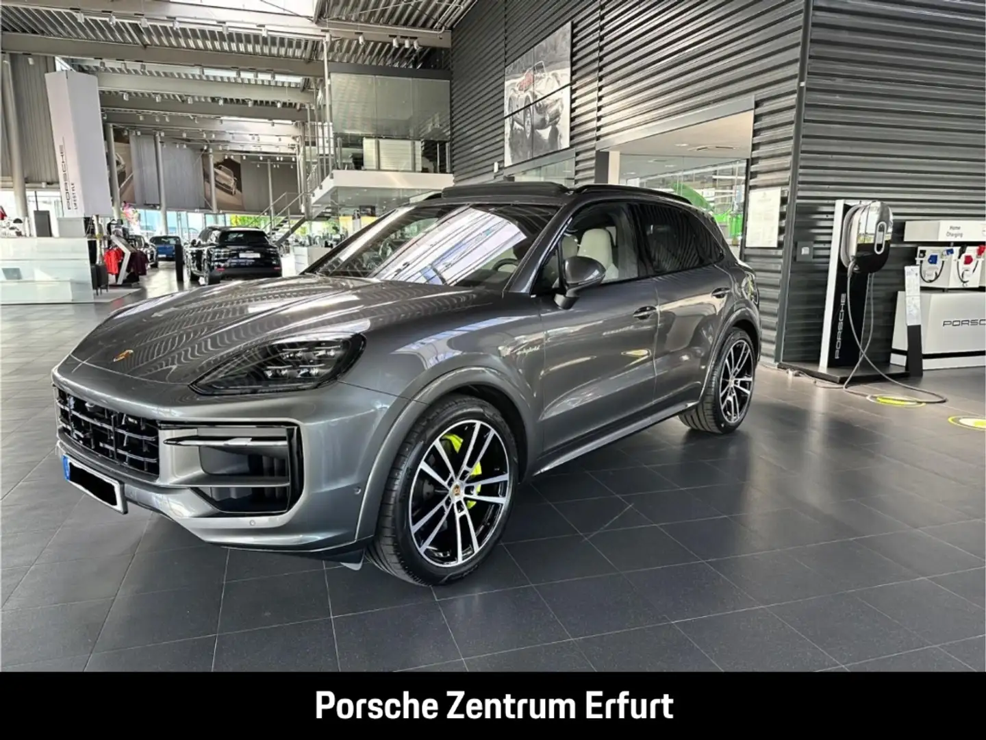 Porsche Cayenne E-Hybrid/Sportdesign/Sportabgas/Hinterachslenkung Gris - 1