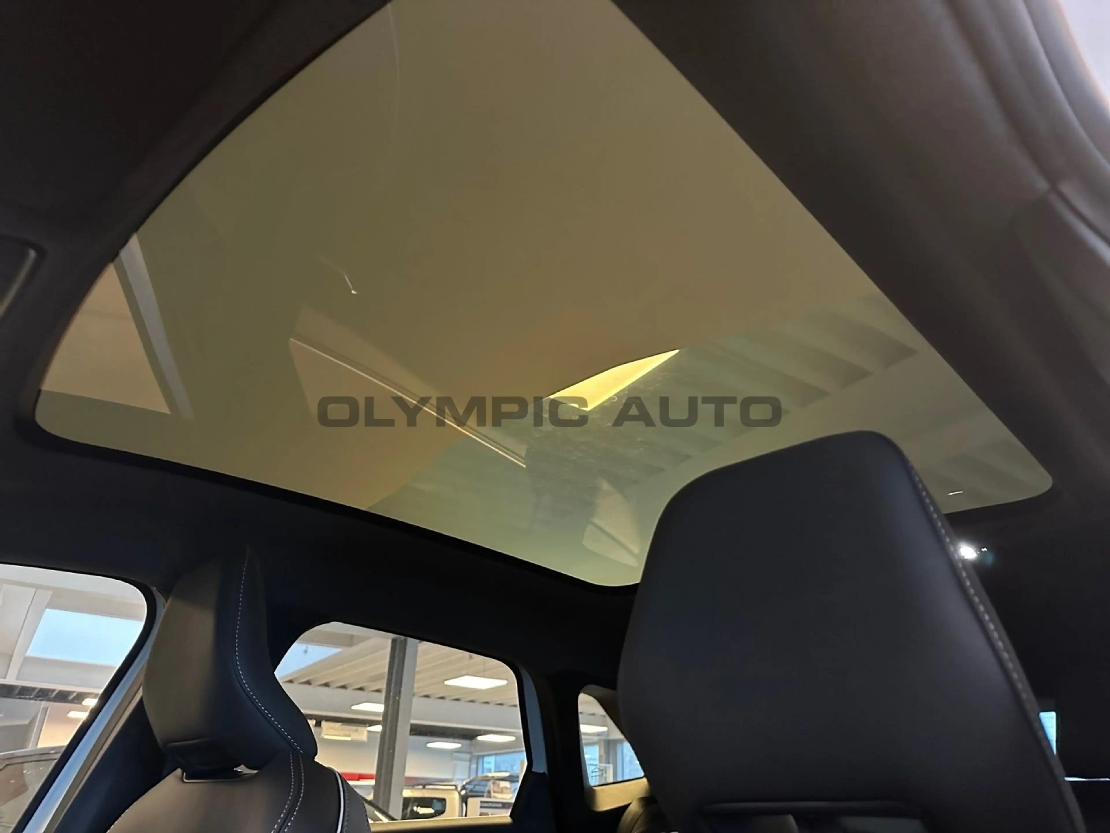 Mitsubishi Grandis Diamant Top 1,8 l HEV  360°CAM PANO LED — photo 13