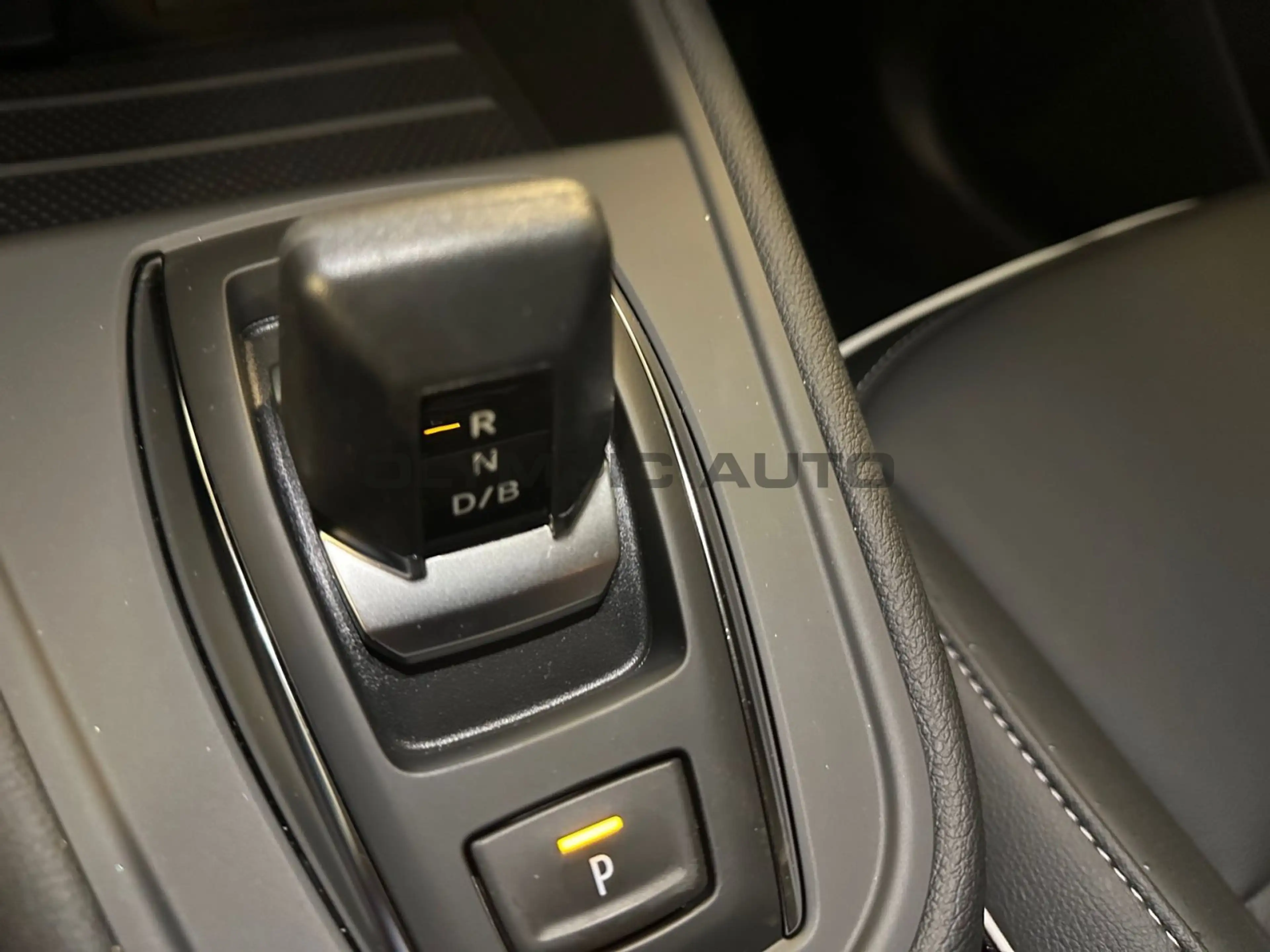 Mitsubishi Grandis Diamant Top 1,8 l HEV  360°CAM PANO LED — photo 14