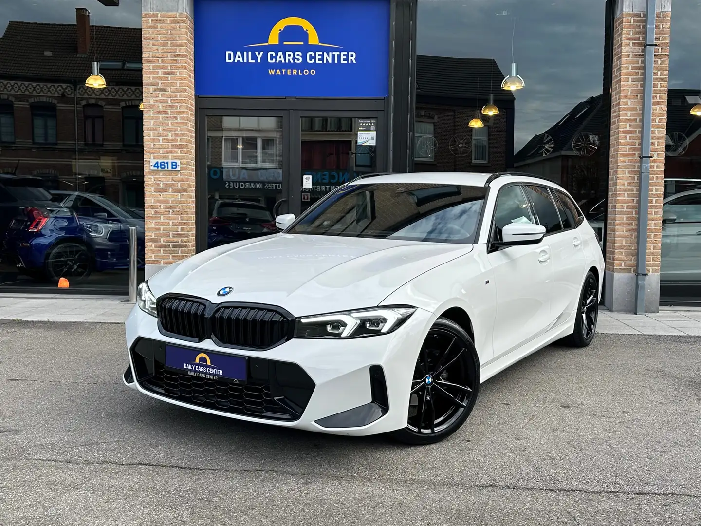 BMW 318 iA Touring I M sport I MY23 I Carplay I Led Wit - 1