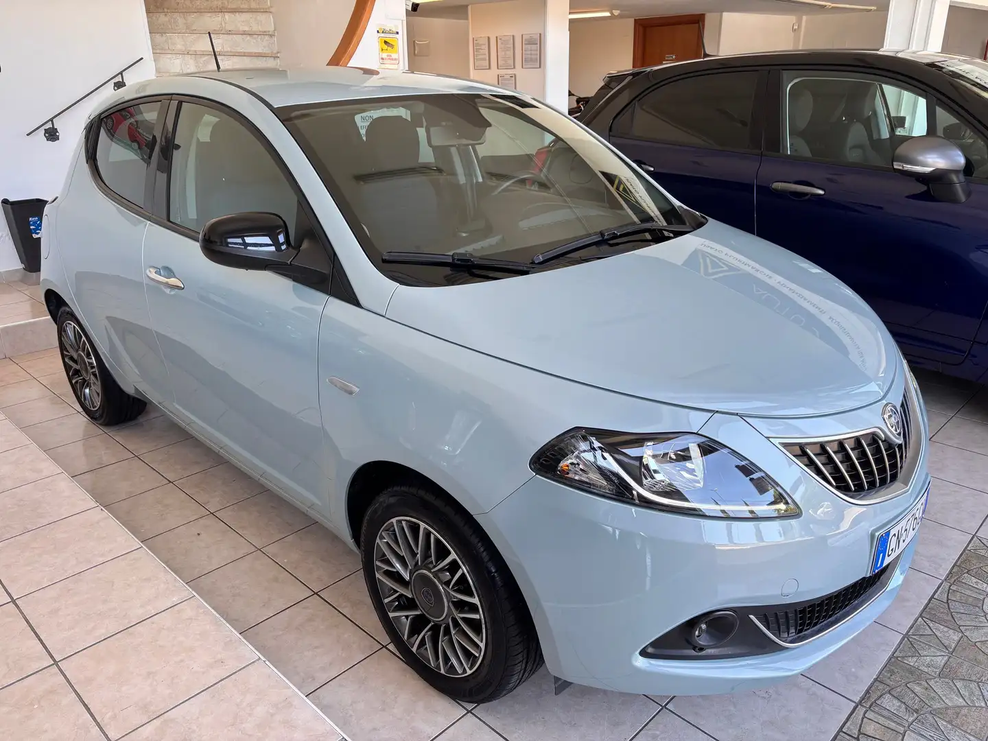 Lancia Ypsilon Ypsilon III 2021 1.0 firefly 70CV hybrid Gold Plus Verde - 1