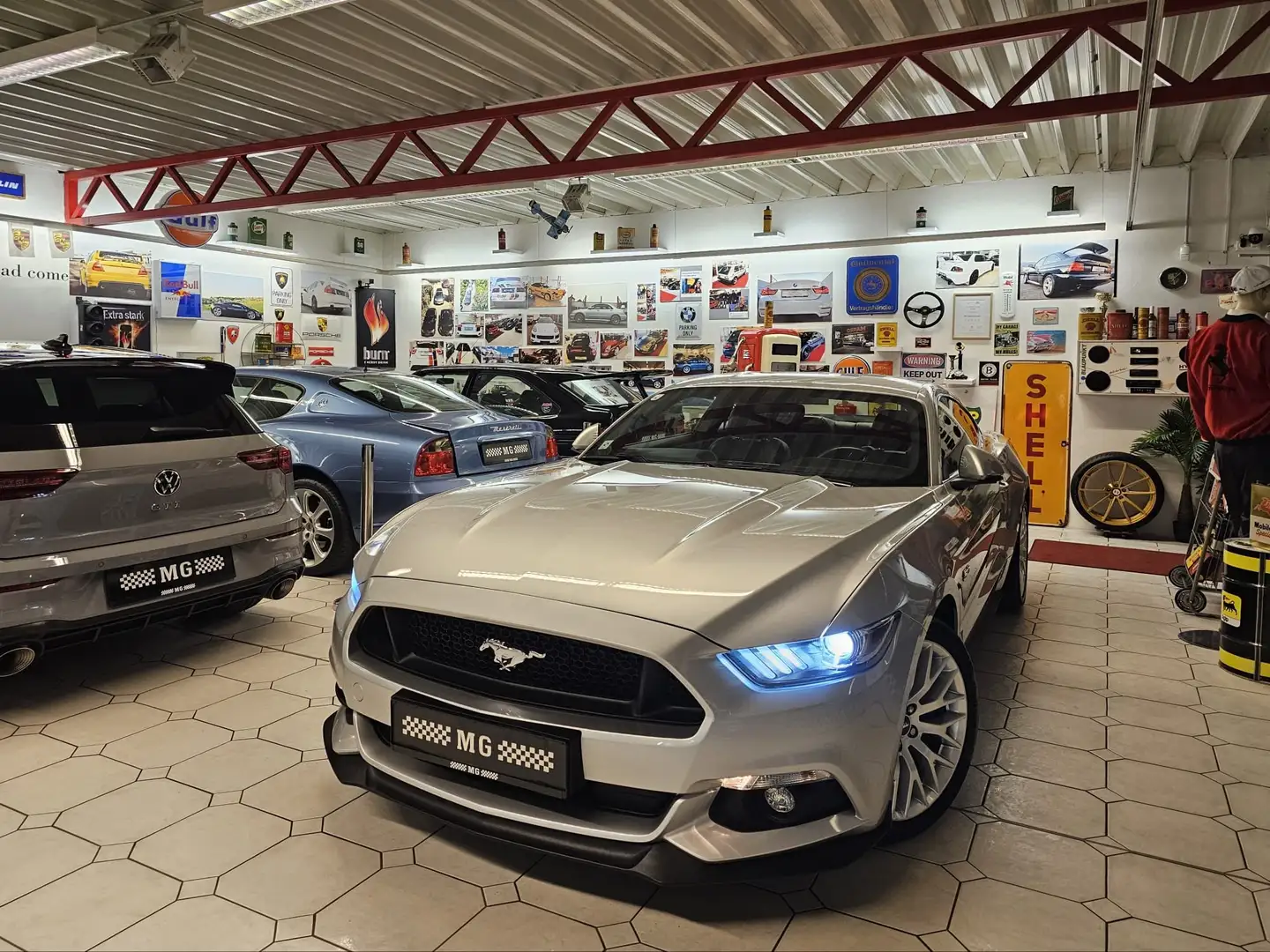 Ford Mustang GT  1 Besitz Grau - 2