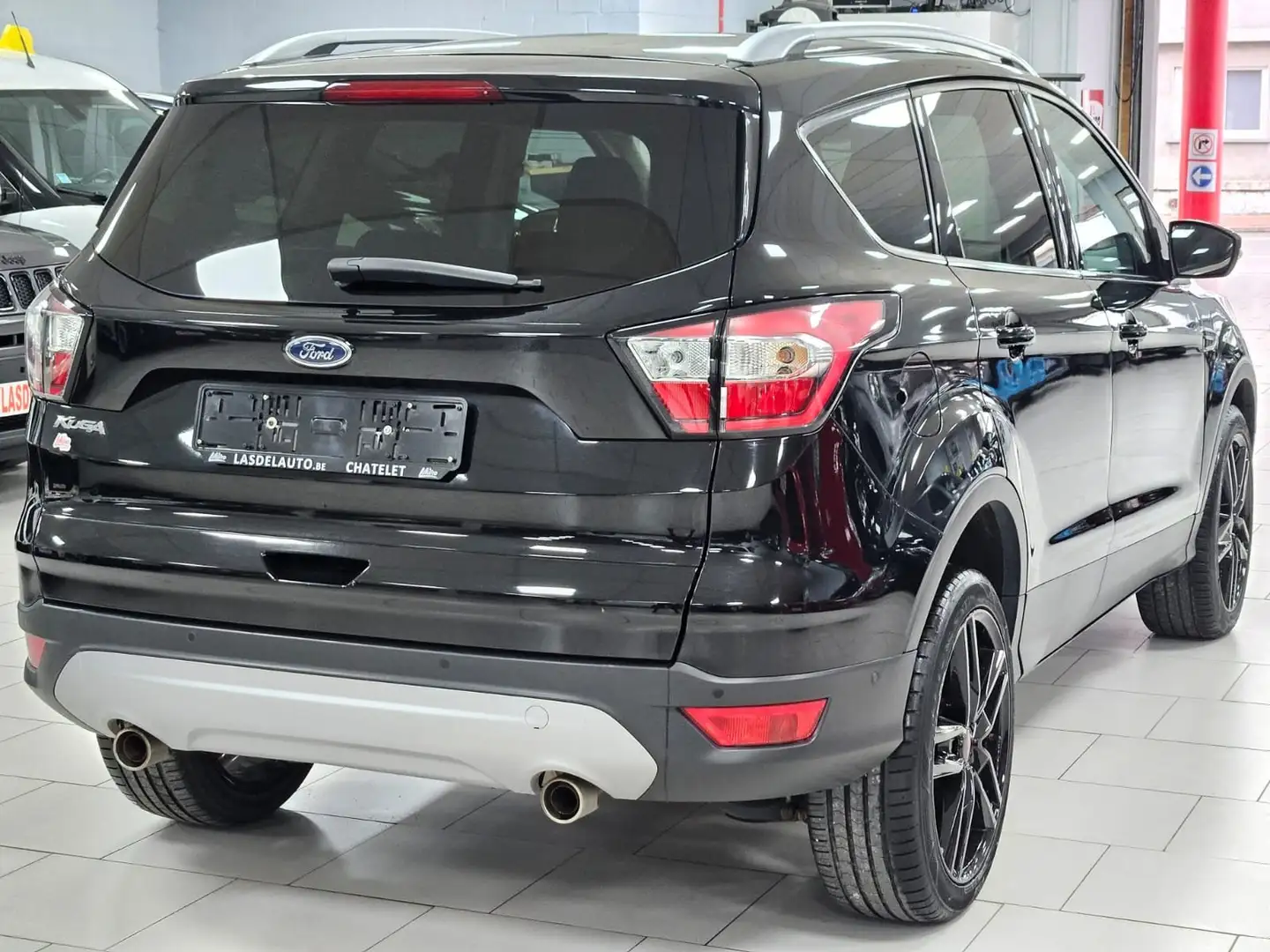 Ford Kuga 1.5i Auto Clim Cruise Gps Carplay Park Assist Negro - 2