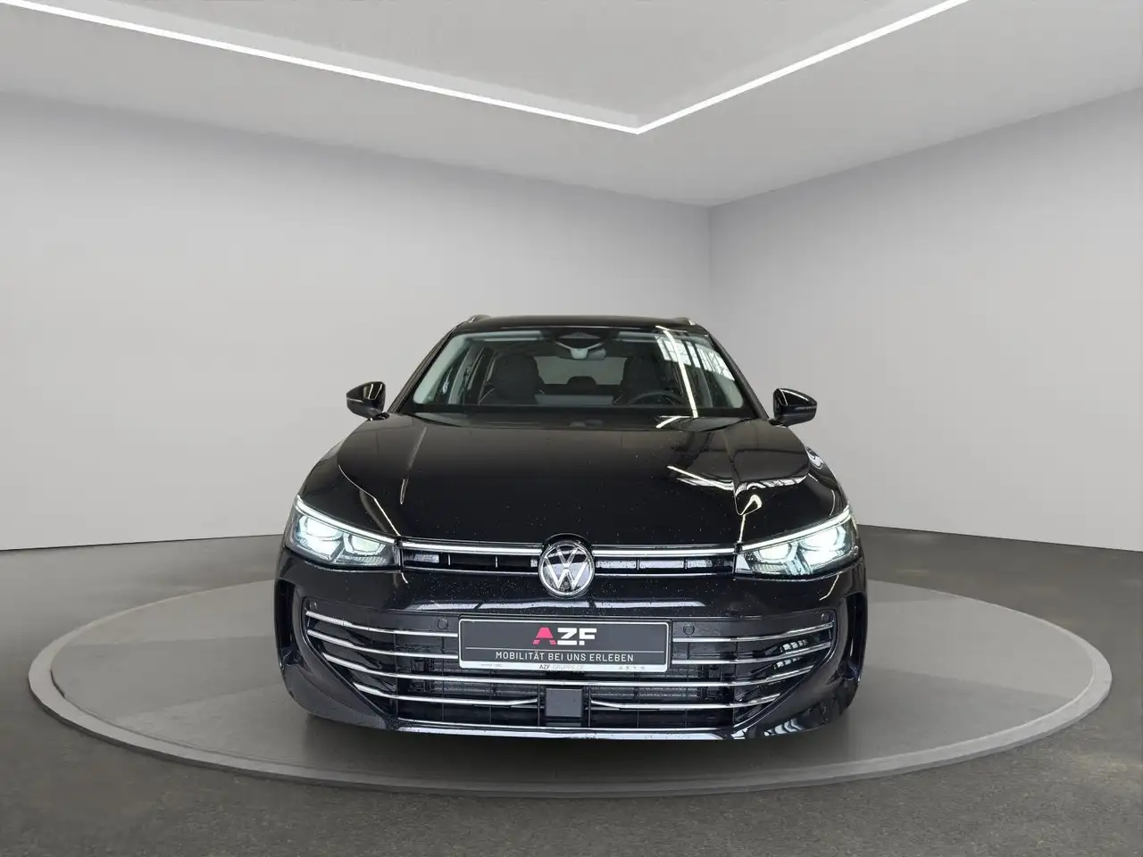 Volkswagen Passat Variant Elegance 2.0 TDI DSG LED+HUD+AHK 6