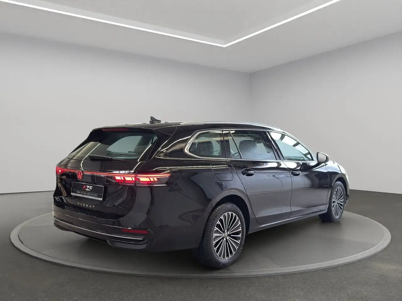 Volkswagen Passat Variant Elegance 2.0 TDI DSG LED+HUD+AHK 4