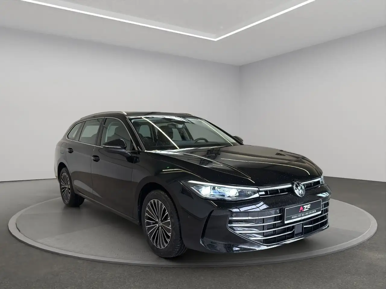 Volkswagen Passat Variant Elegance 2.0 TDI DSG LED+HUD+AHK 3
