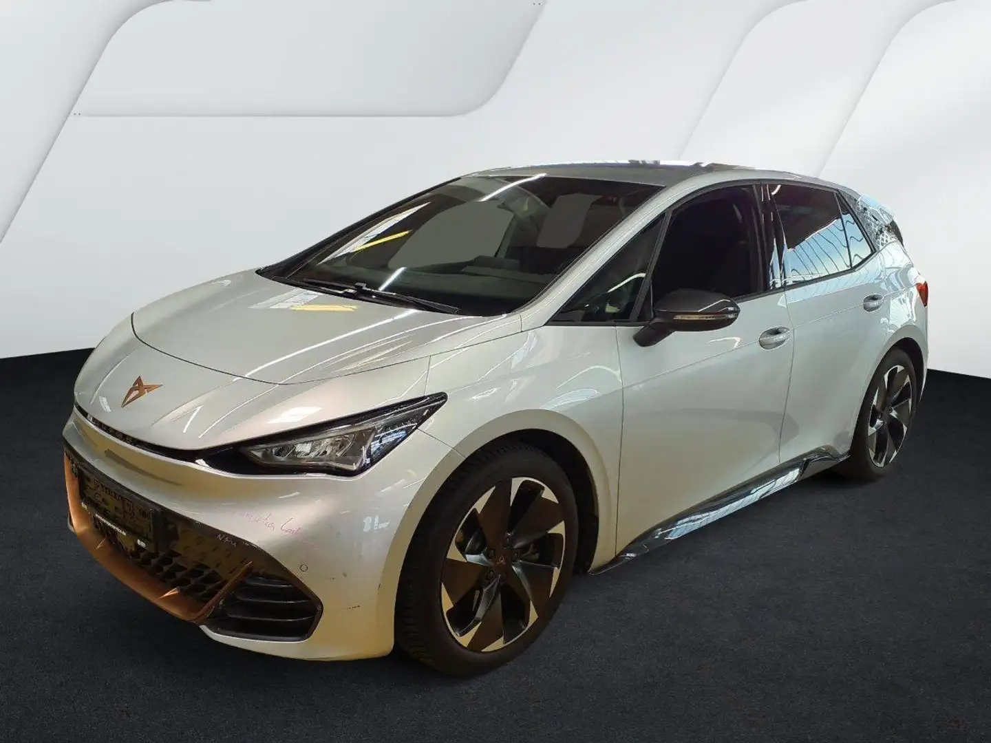 CUPRA Born 19Z./NAVI/LED/CONNECT PLUS/WÄRMEPUMPE/KAM. Silber - 1