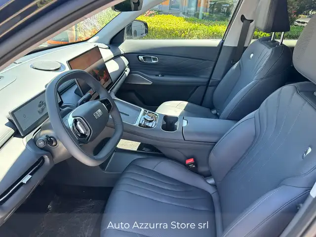 Geely Starray EM-i view 15
