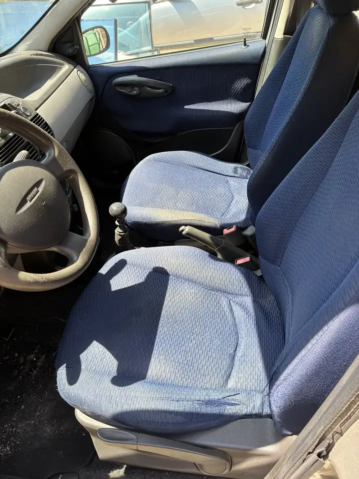 Fiat Punto 5p 1.2 ELX, foto 7