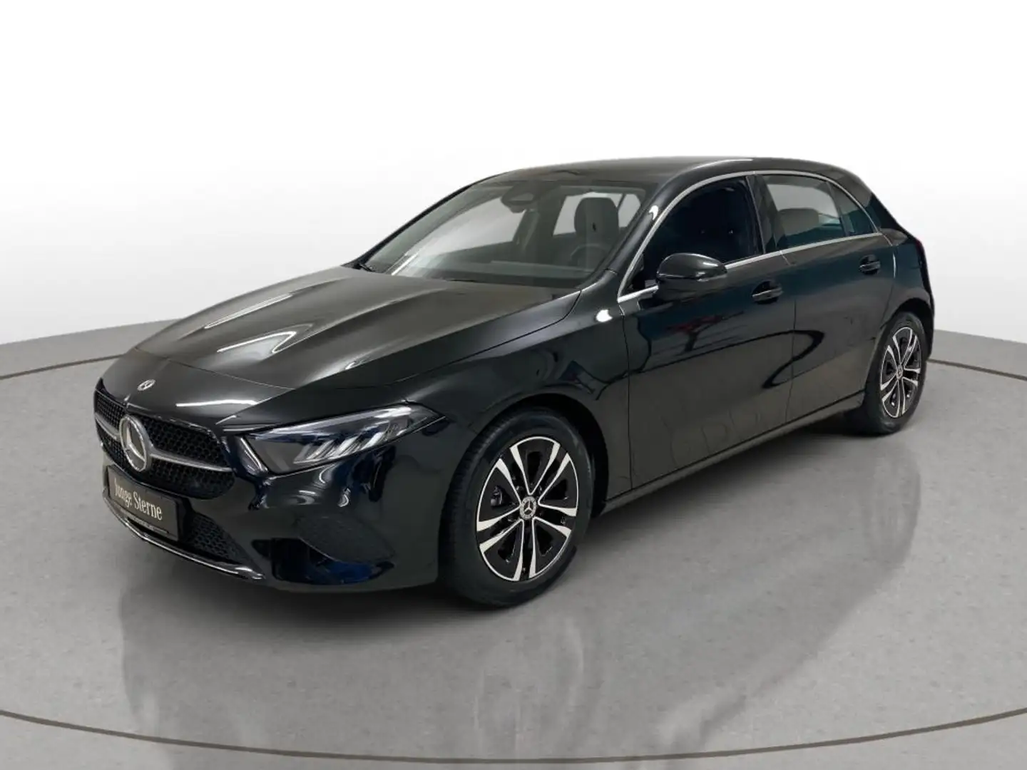 Mercedes-Benz A 180 Progressive+MBUX+Navi-Prem+LED+Kam+PDC+SHZ Schwarz - 2