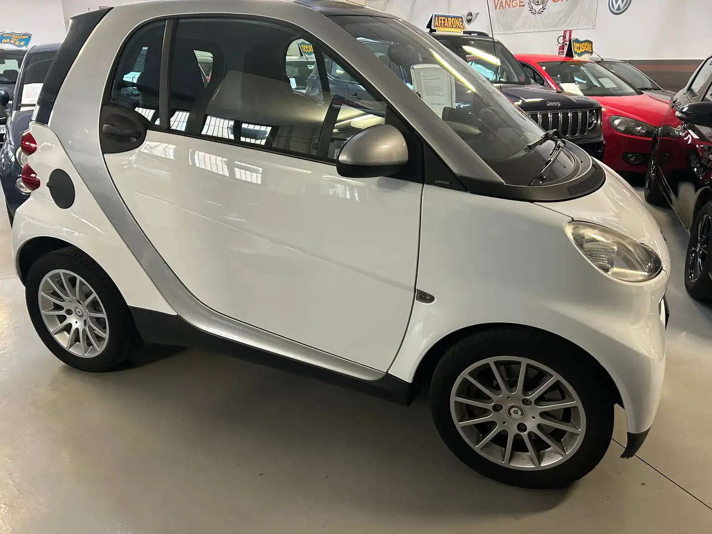 smart forTwo Fortwo 1.0 Passion 84cv Blanc - 2