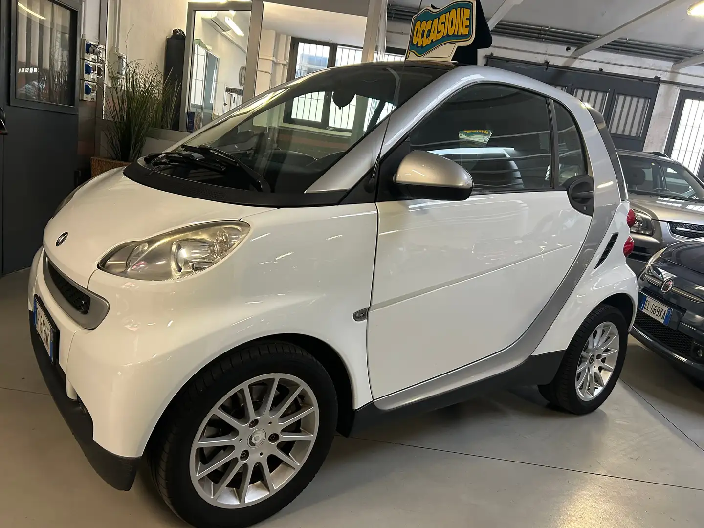 smart forTwo Fortwo 1.0 Passion 84cv Blanc - 1