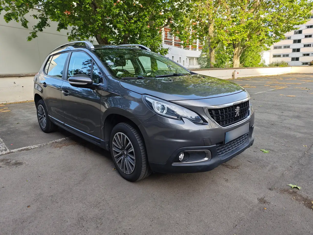 Peugeot 2008 1.2L 82ch Active (Courroie neuve)