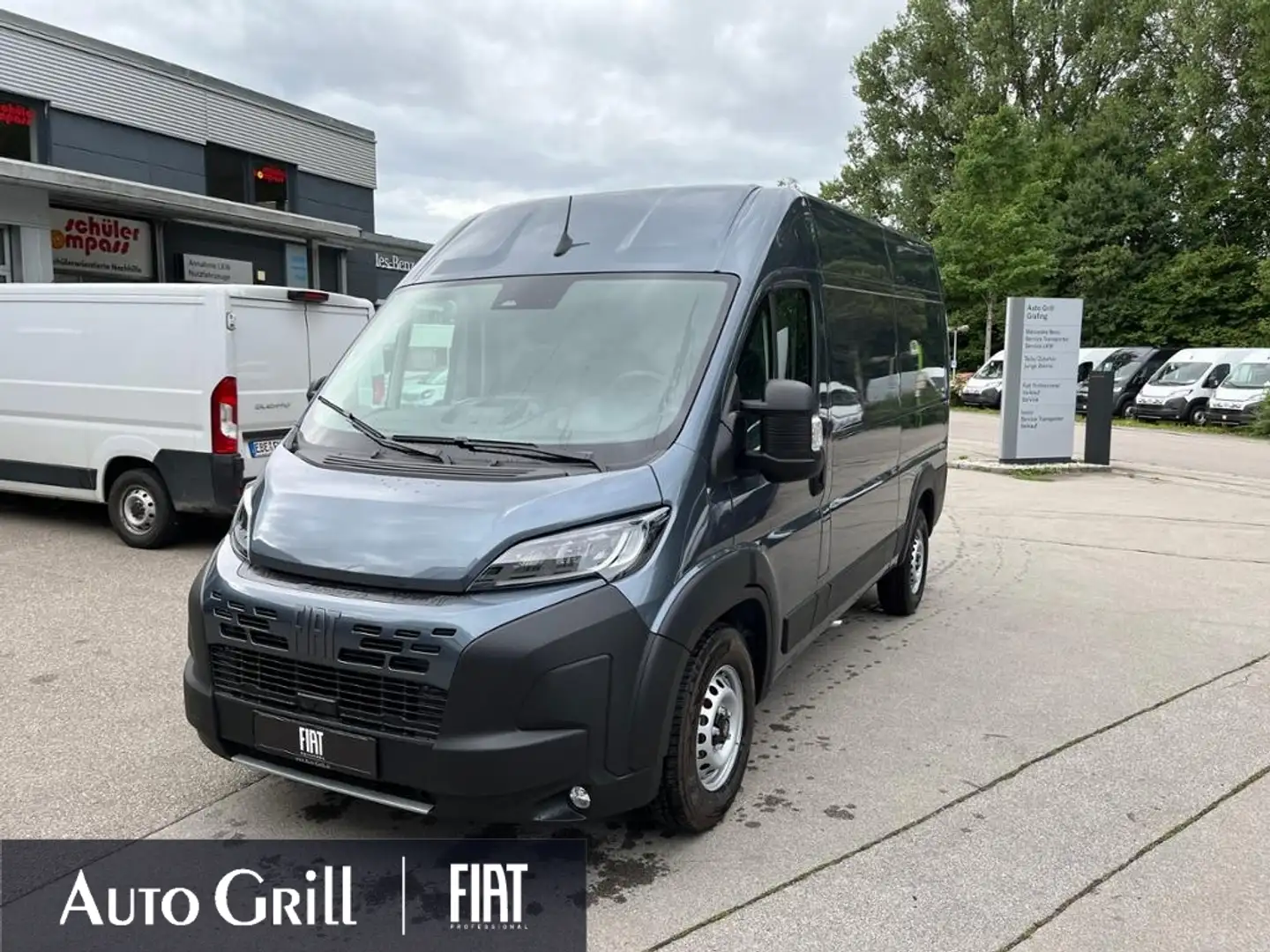 Fiat Ducato Maxi 35 L2H2 AHK RüKa CarPlay LED Allwett Grau - 1