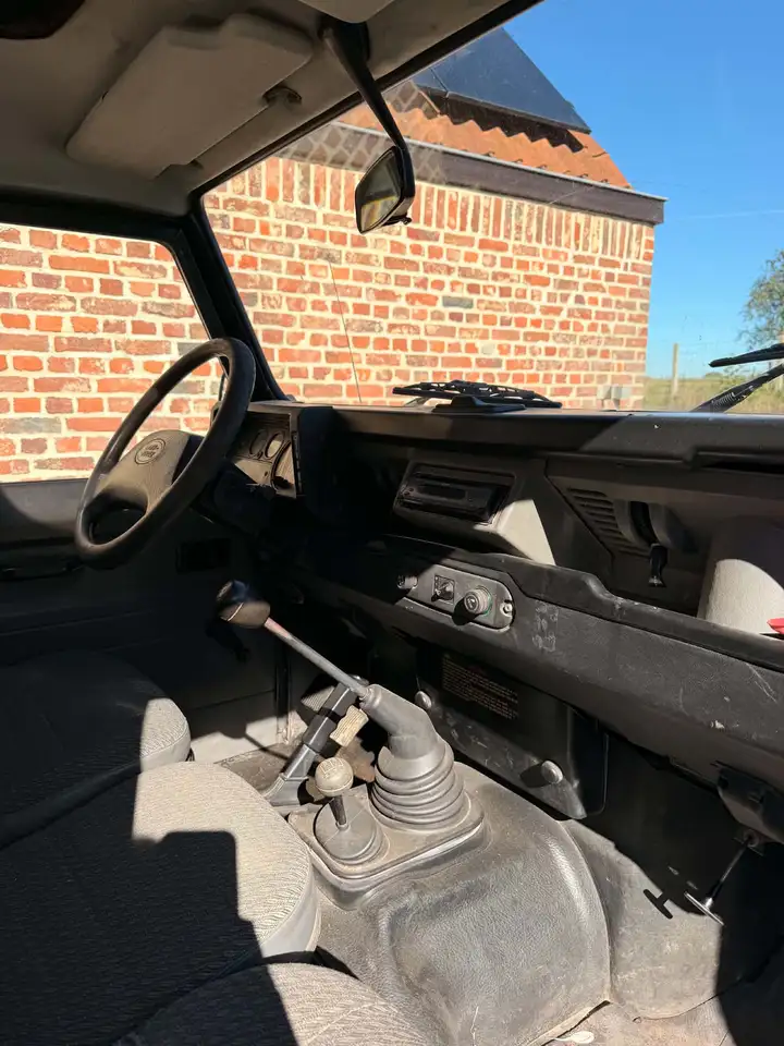 Land Rover Defender 2.5 TDi X-trem, foto 7