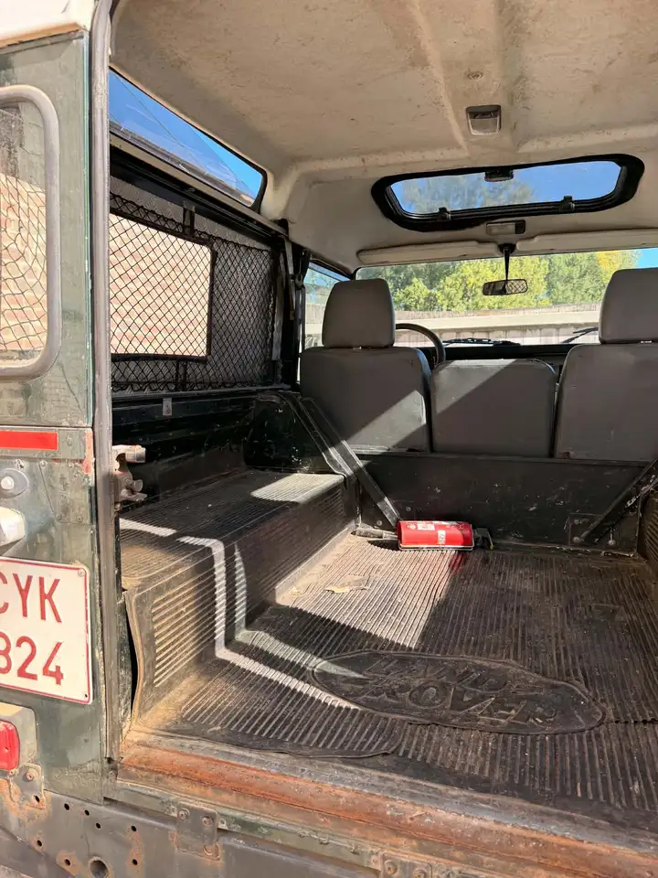 Land Rover Defender 2.5 TDi X-trem, foto 12
