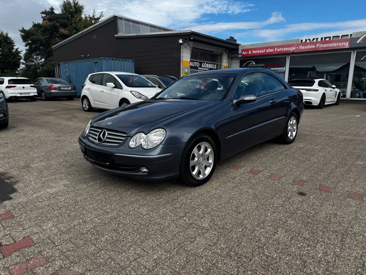 Mercedes-Benz CLK 320 Coupe Autom Elegance LIEBHABER SCHECKHEF Blau - 1