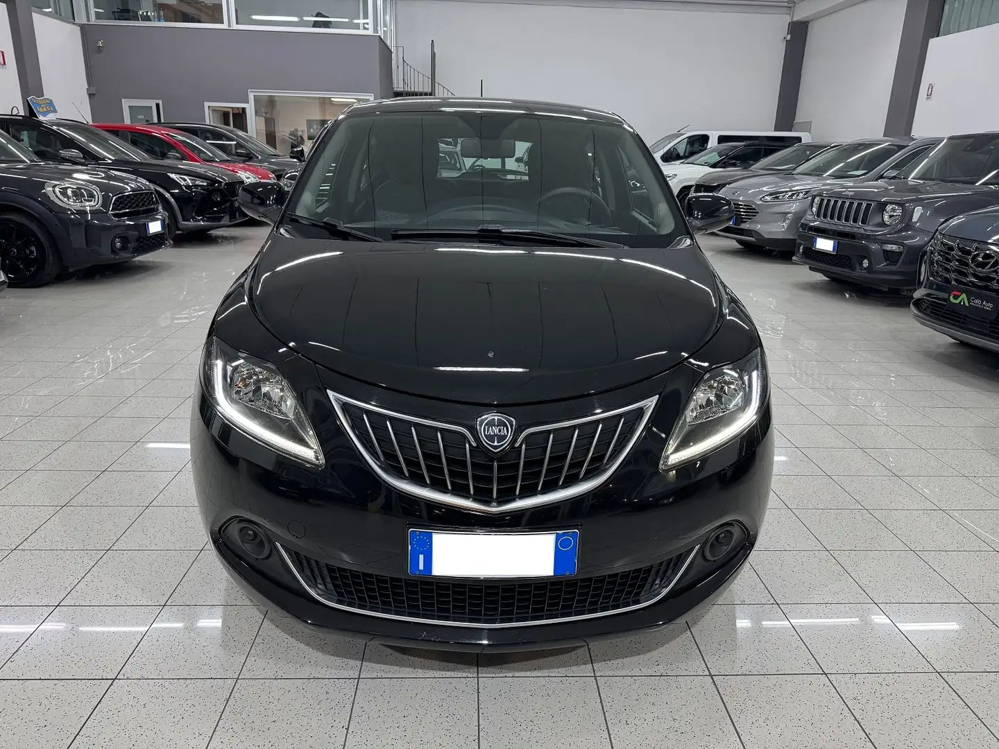 Lancia Ypsilon 1.0 hybrid Silver BELLA PRONTA CONSEGNA!!!!! Nero - 2