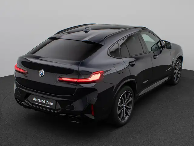 BMW X4 M view 7