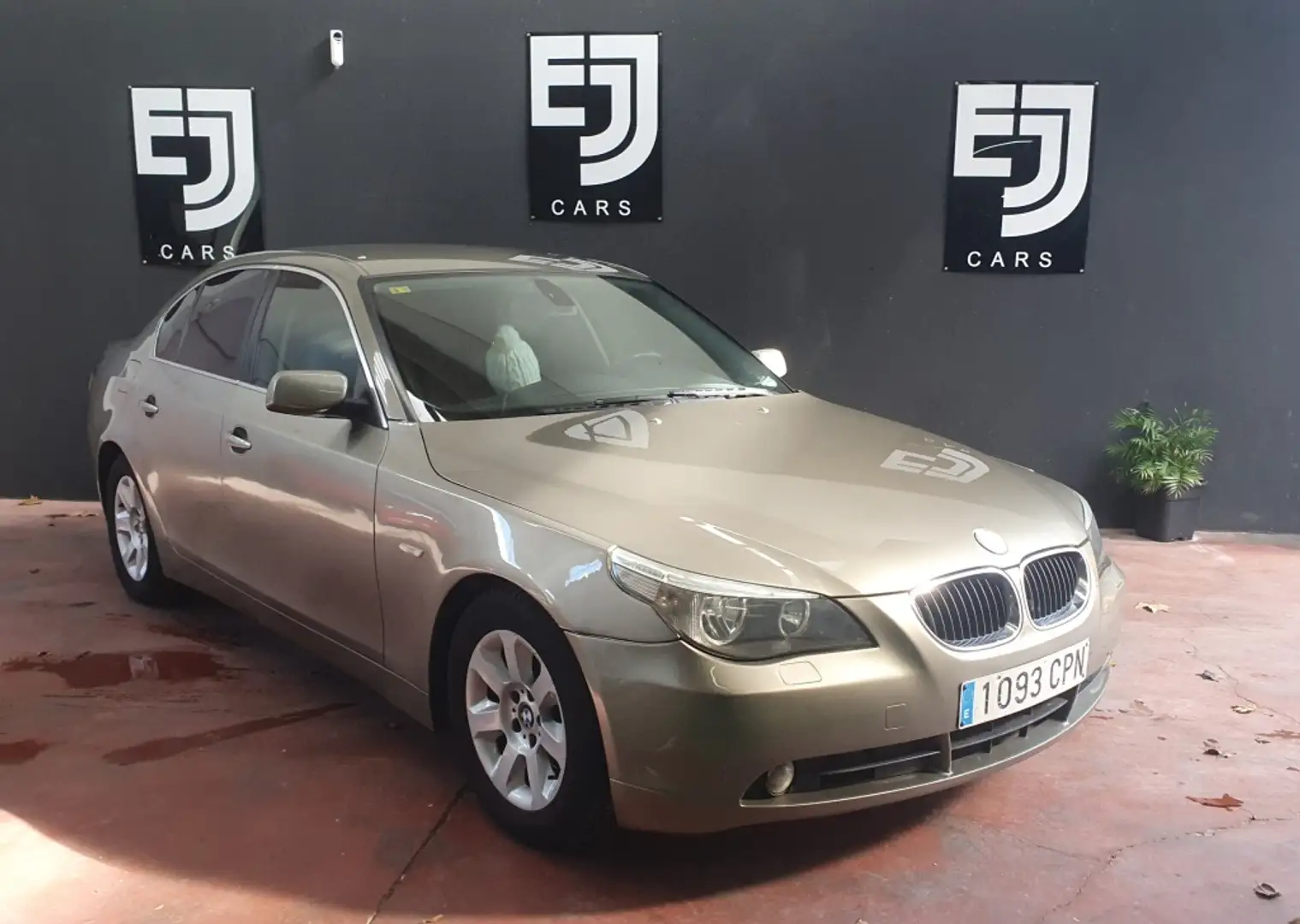BMW 530 530d Beige - 1
