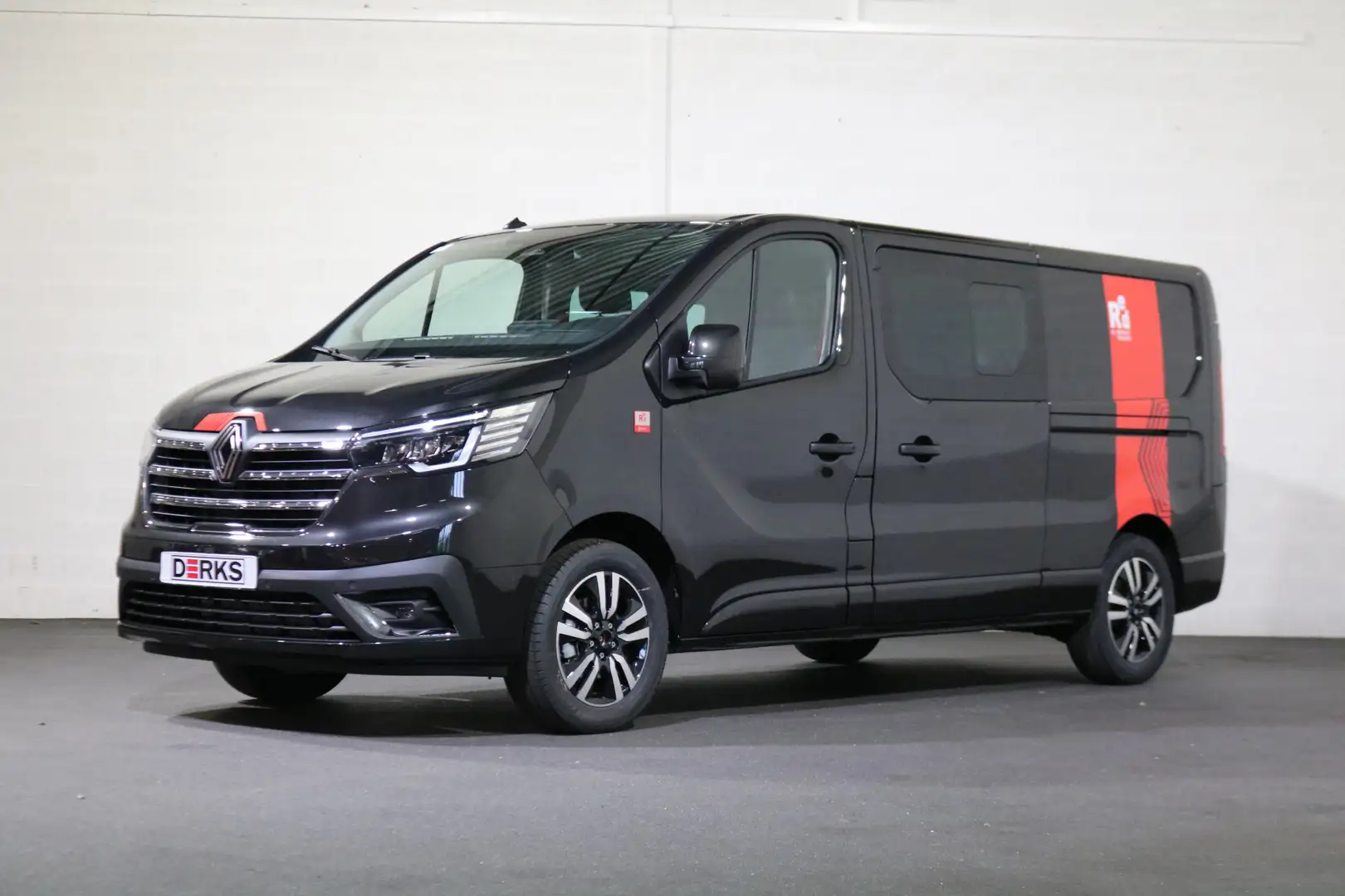 Renault Trafic 2.0 dCi 170pk DC Automaat Airco Navigatie Camera T Zwart - 1