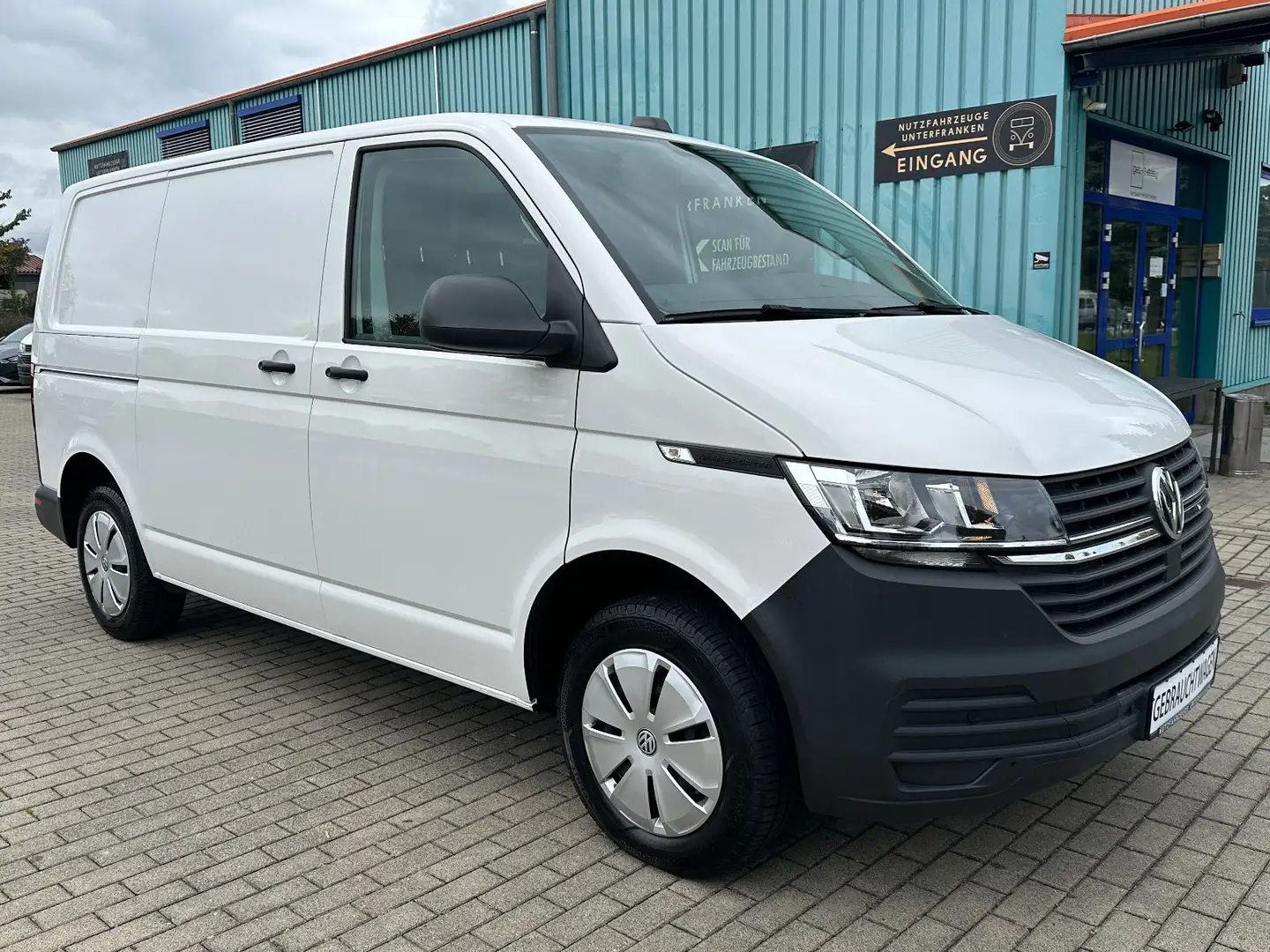 Volkswagen T6 Transporter T6.1 KASTEN 150PS DSG/1.HD+NAVI+DAB+GRA+SHZ+PDC Weiß - 1