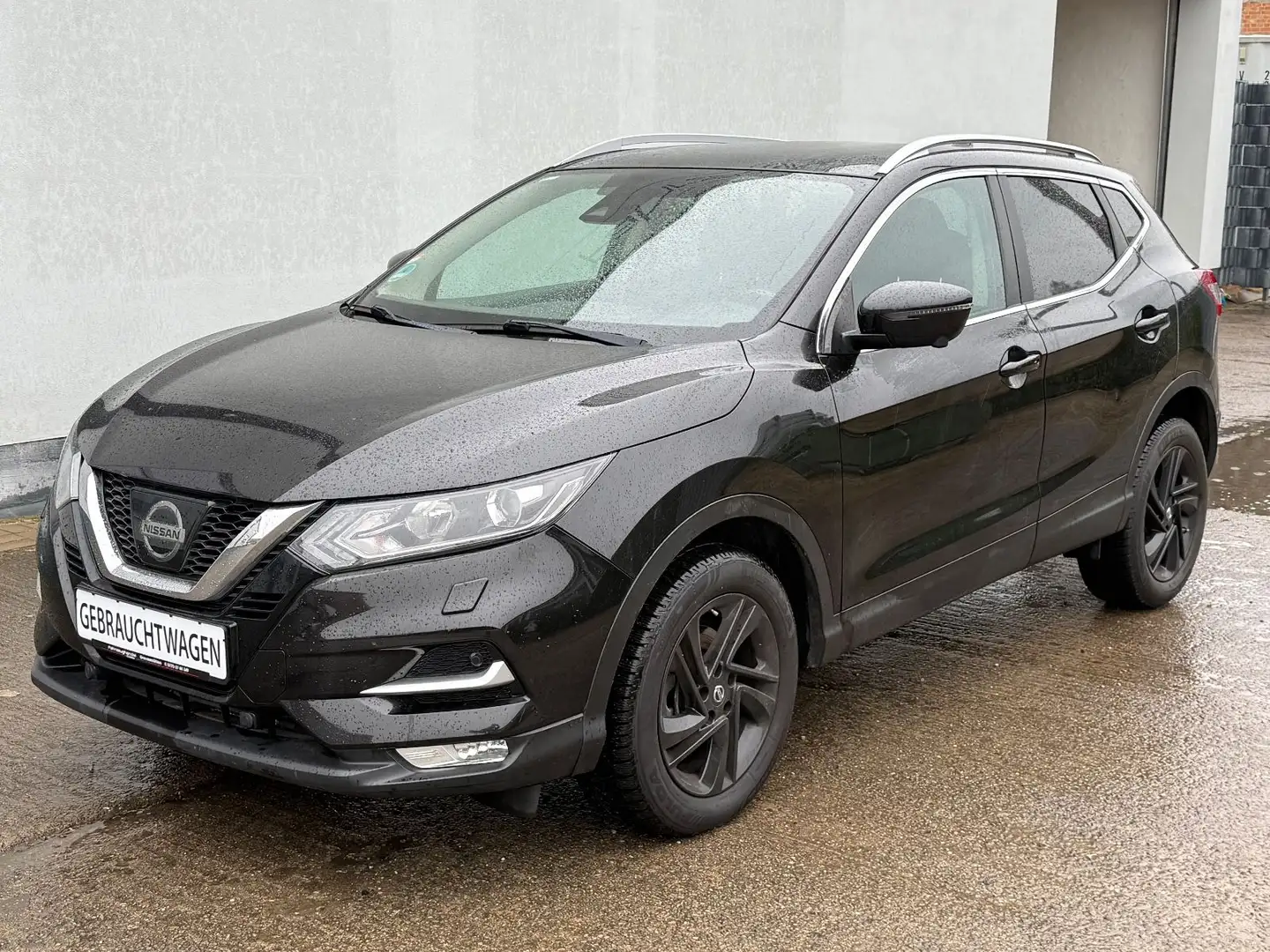 Nissan Qashqai N-Connecta Klima, Kamera, Panorama Schwarz - 1