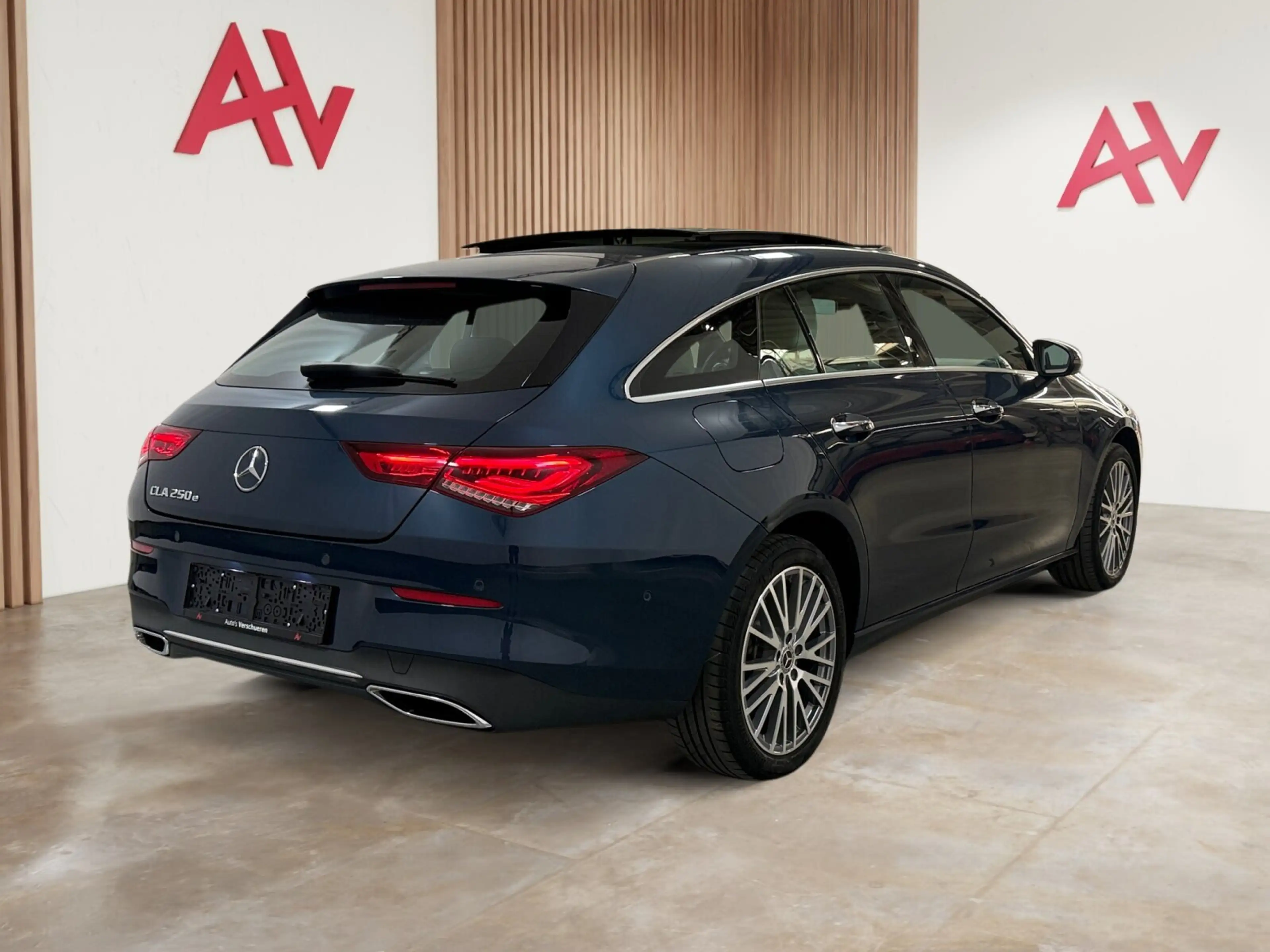 Mercedes-Benz CLA 250 e Shooting Brake Business Solution ** Pano | Di... — photo 5