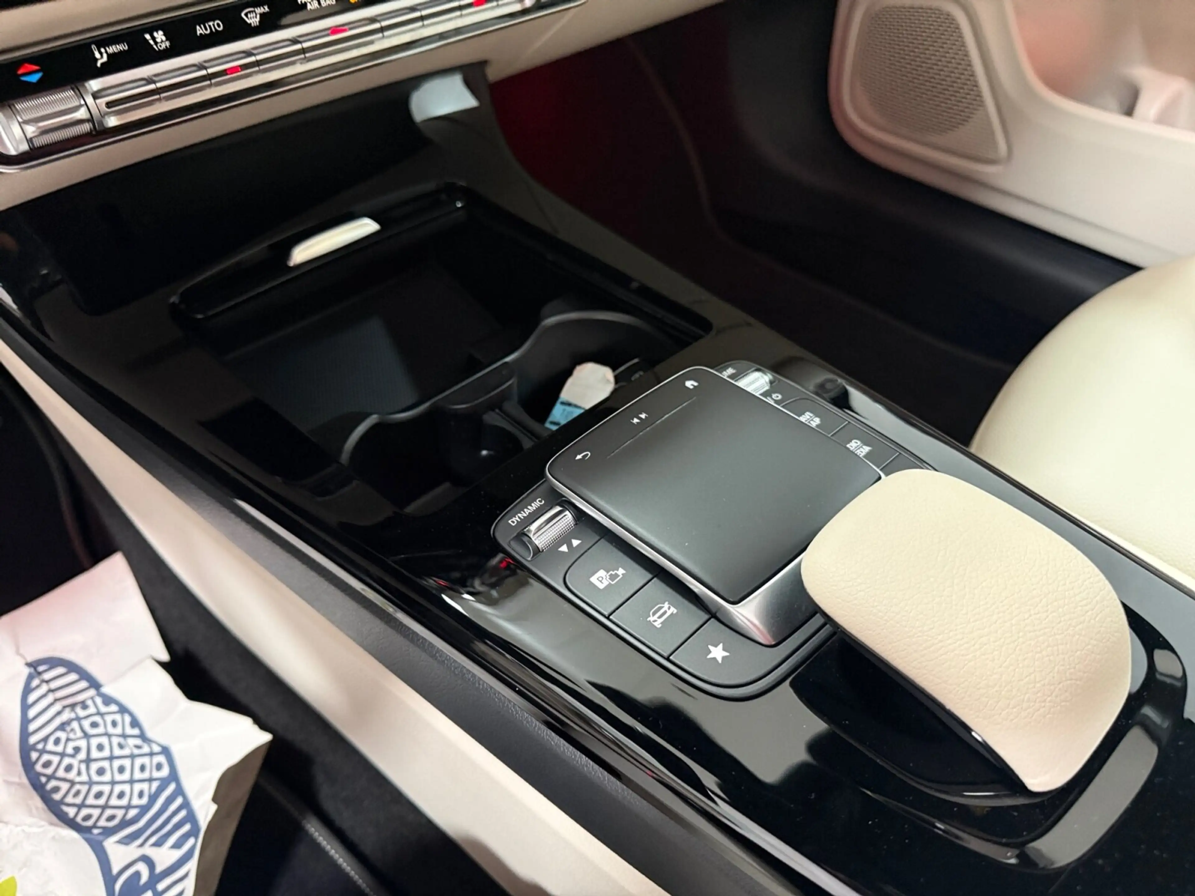 Mercedes-Benz CLA 250 e Shooting Brake Business Solution ** Pano | Di... — photo 16