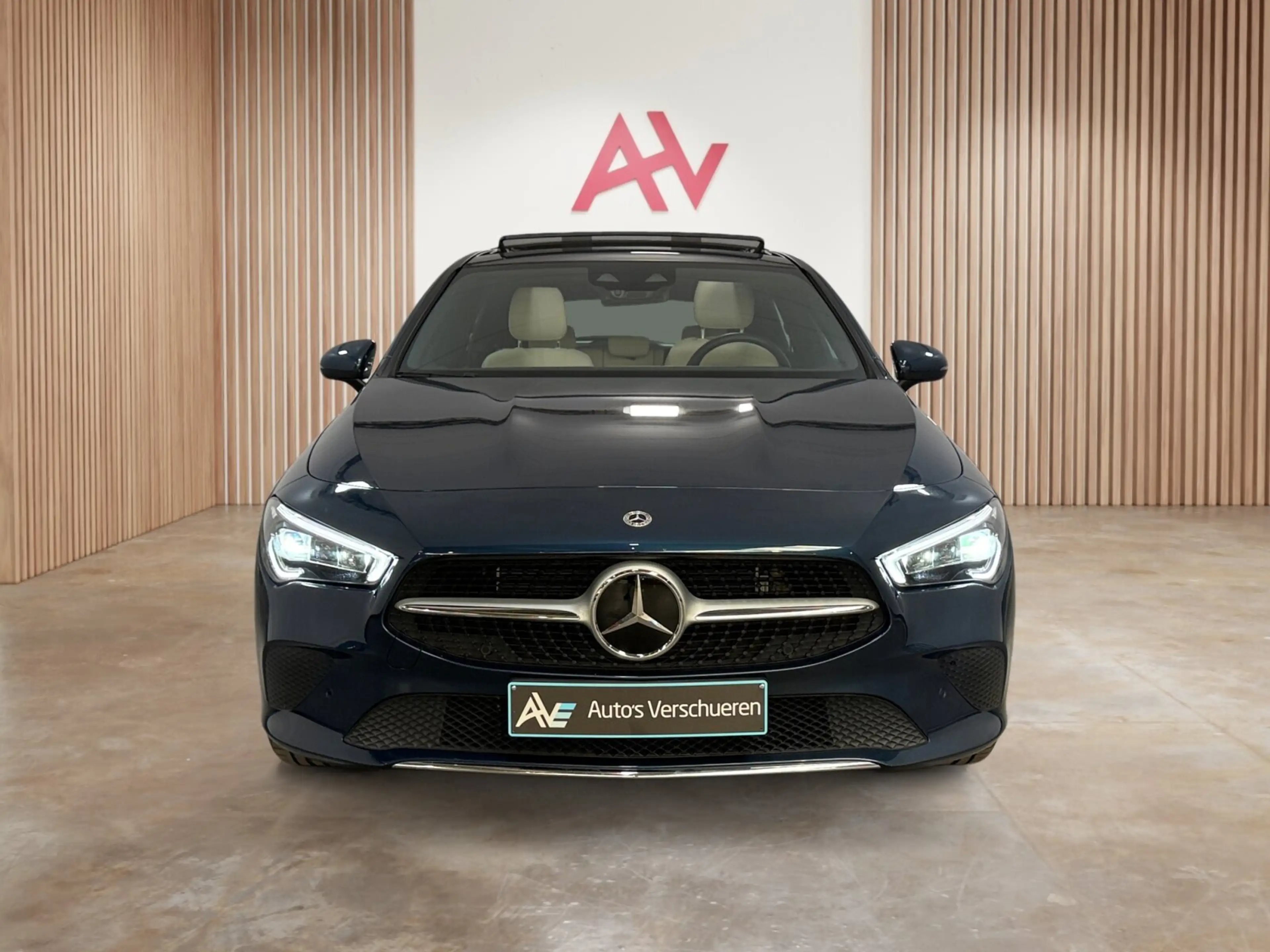 Mercedes-Benz CLA 250 e Shooting Brake Business Solution ** Pano | Di... — photo 2
