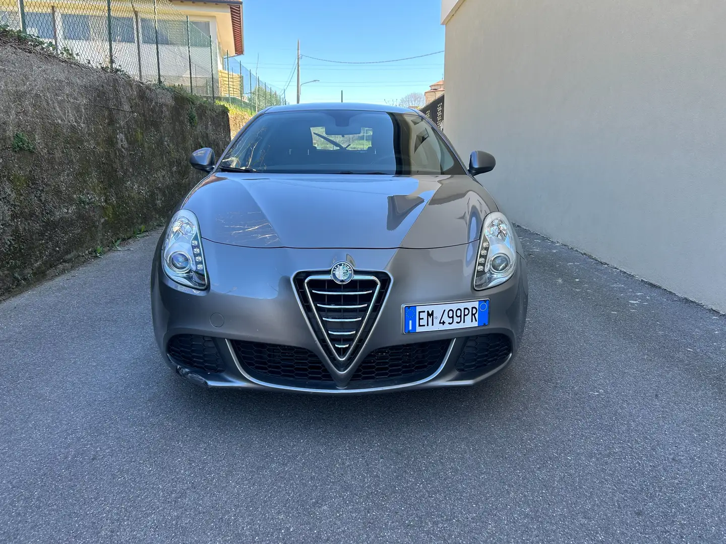 Alfa Romeo Giulietta Giulietta 1.6 jtdm(2) Grijs - 1