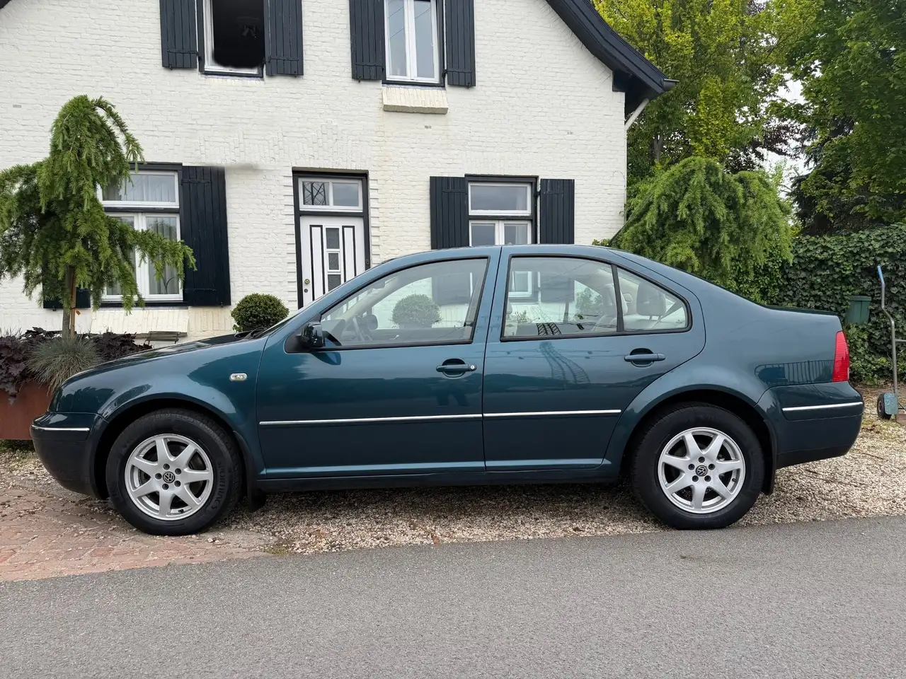 Volkswagen Bora 1.6-16V Comfortline|124DKM!|Clima|Cruise|, foto 3