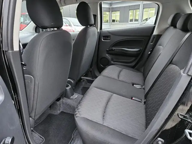Mitsubishi Space Star view 9