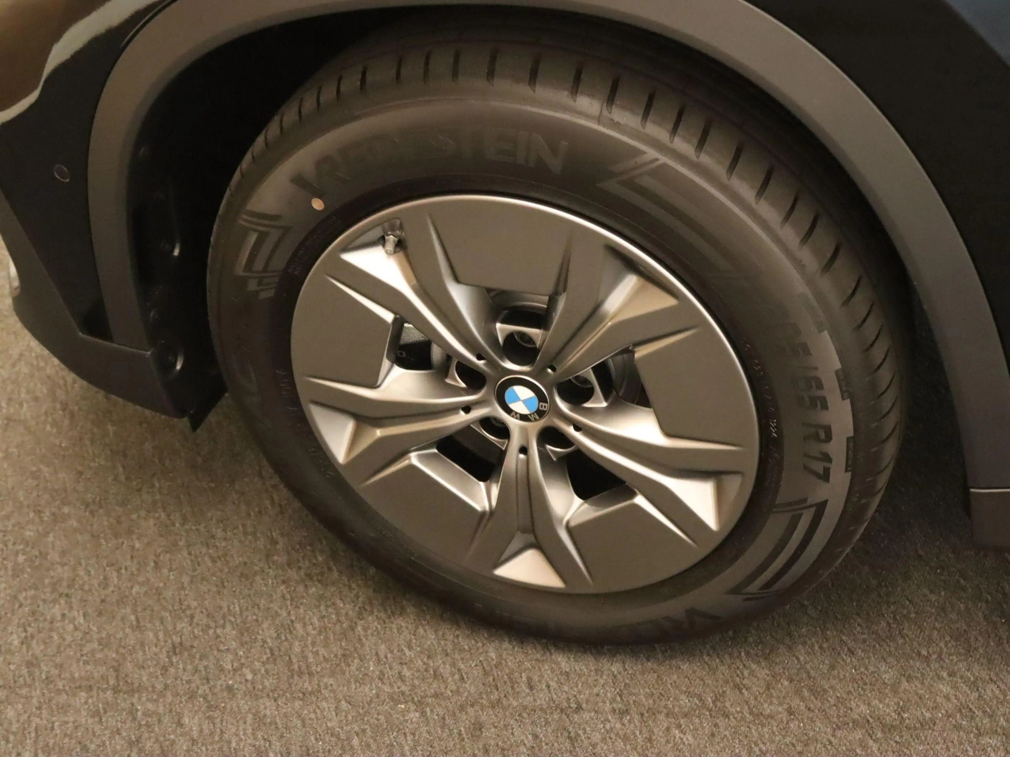 BMW iX1 xDrive30 67 kWh M Sport Edition AWD - NIEUWE AUTO! — photo 2