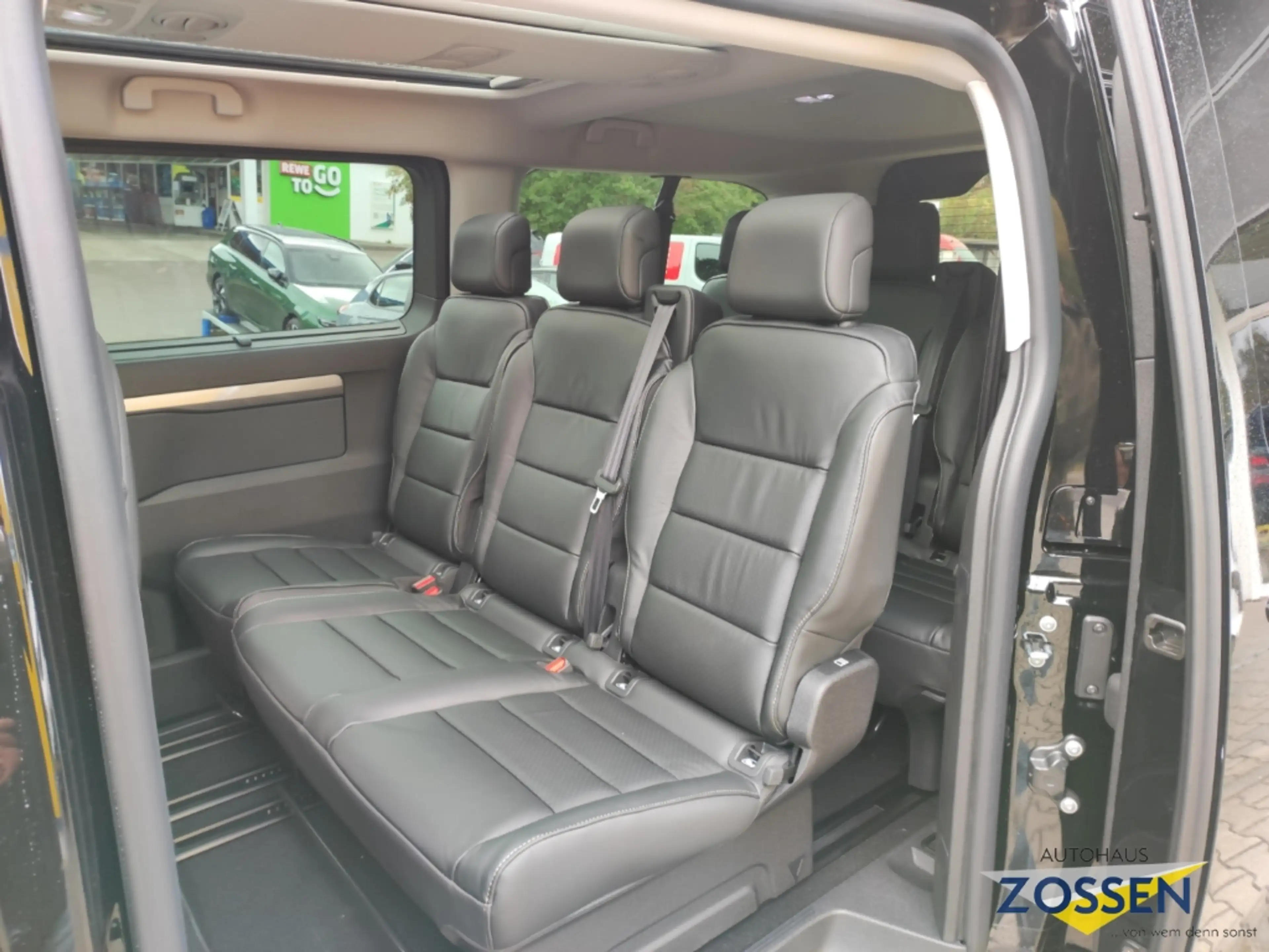 Opel Zafira Life GS XL+8 Sitzer+Standheizung+Leder+LED — photo 10