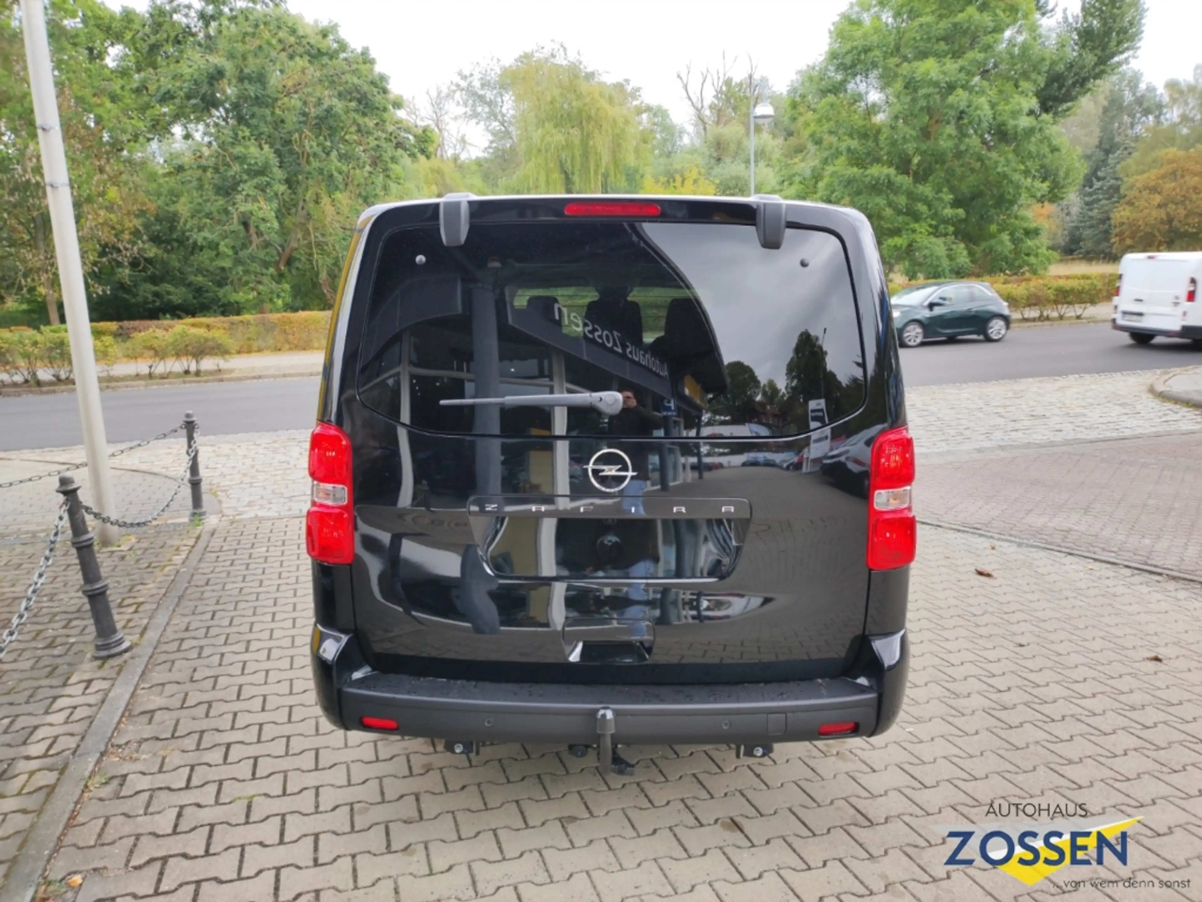 Opel Zafira Life GS XL+8 Sitzer+Standheizung+Leder+LED — photo 6