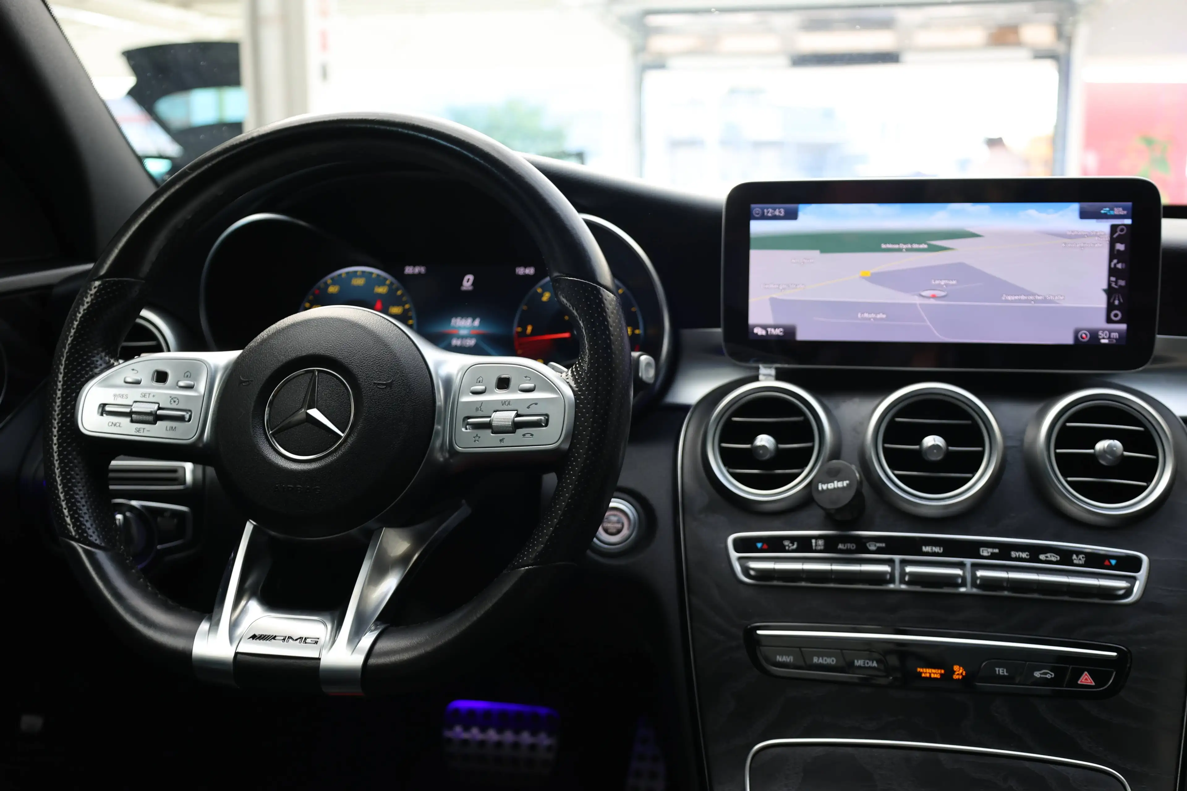 Mercedes-Benz C 200 C 200 d (205.001) — photo 11
