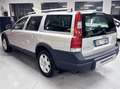 Volvo XC70 2.4 D5 4x4 CROSS COUNTRY 185cv Gris - thumbnail 2